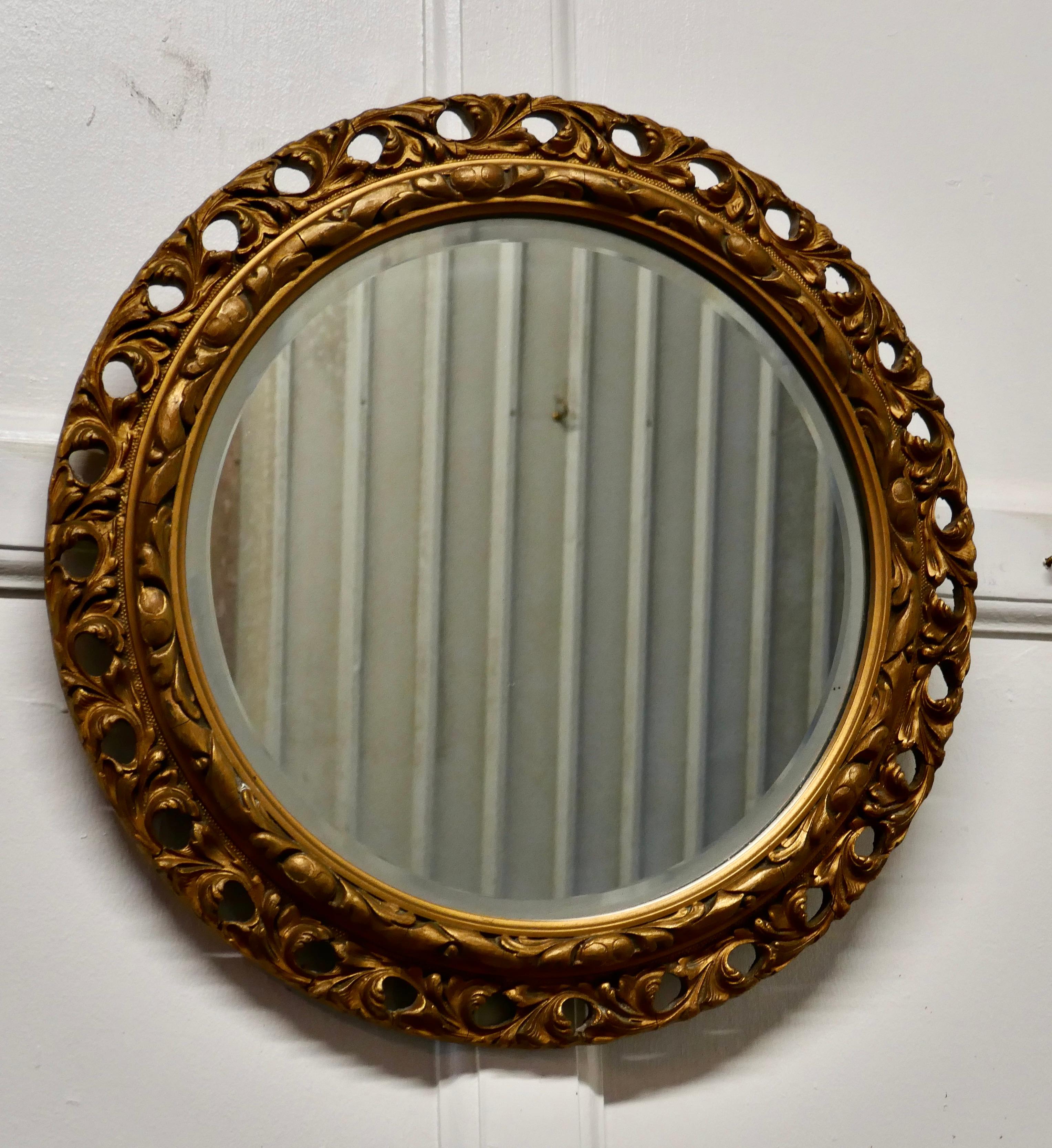 Belle Époque Carved Bevelled Gilt Round Wall Mirror For Sale