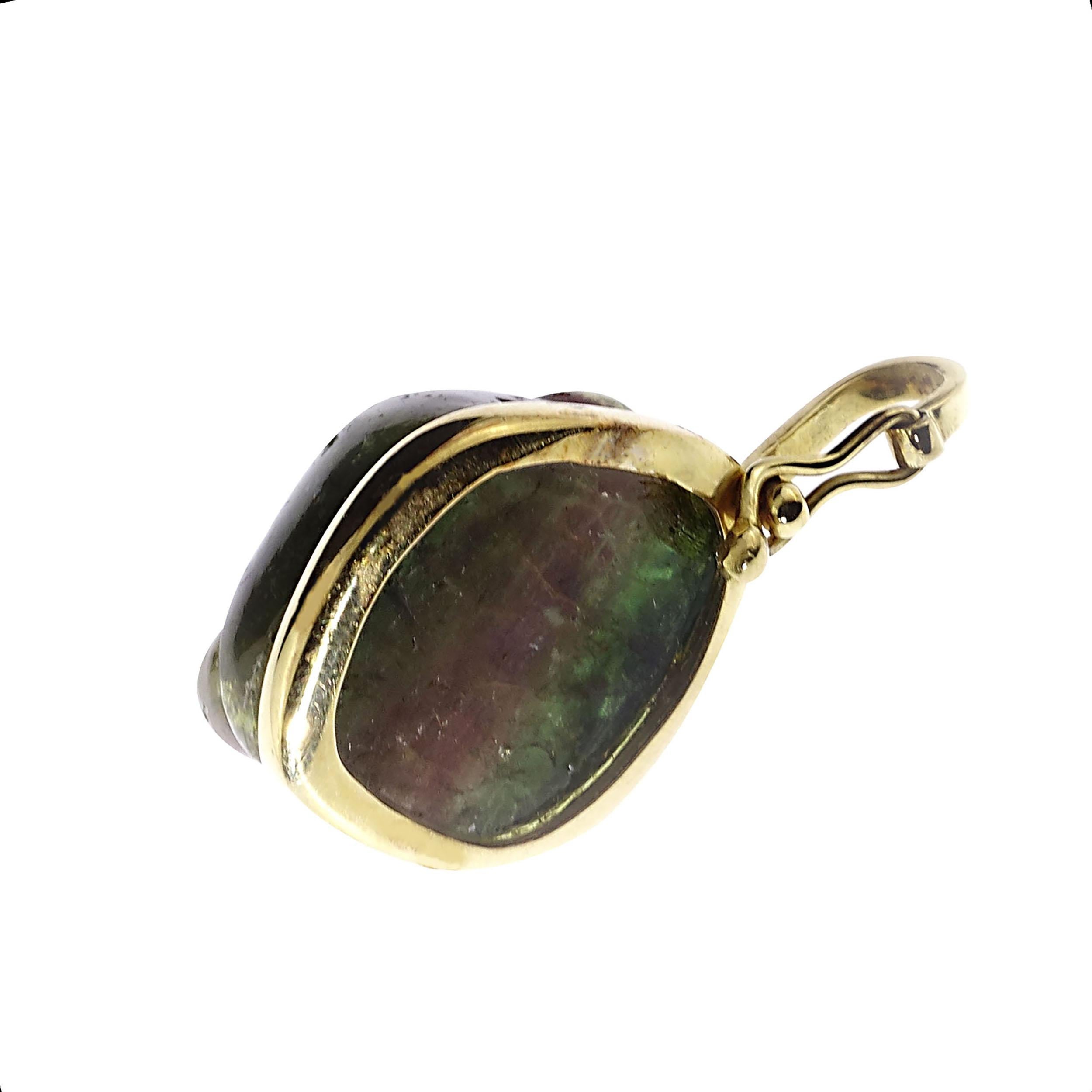 Gemjunky Carved Bi-Color Tourmaline Pendant with Gold Bezel and Hinged Bail In New Condition In Raleigh, NC