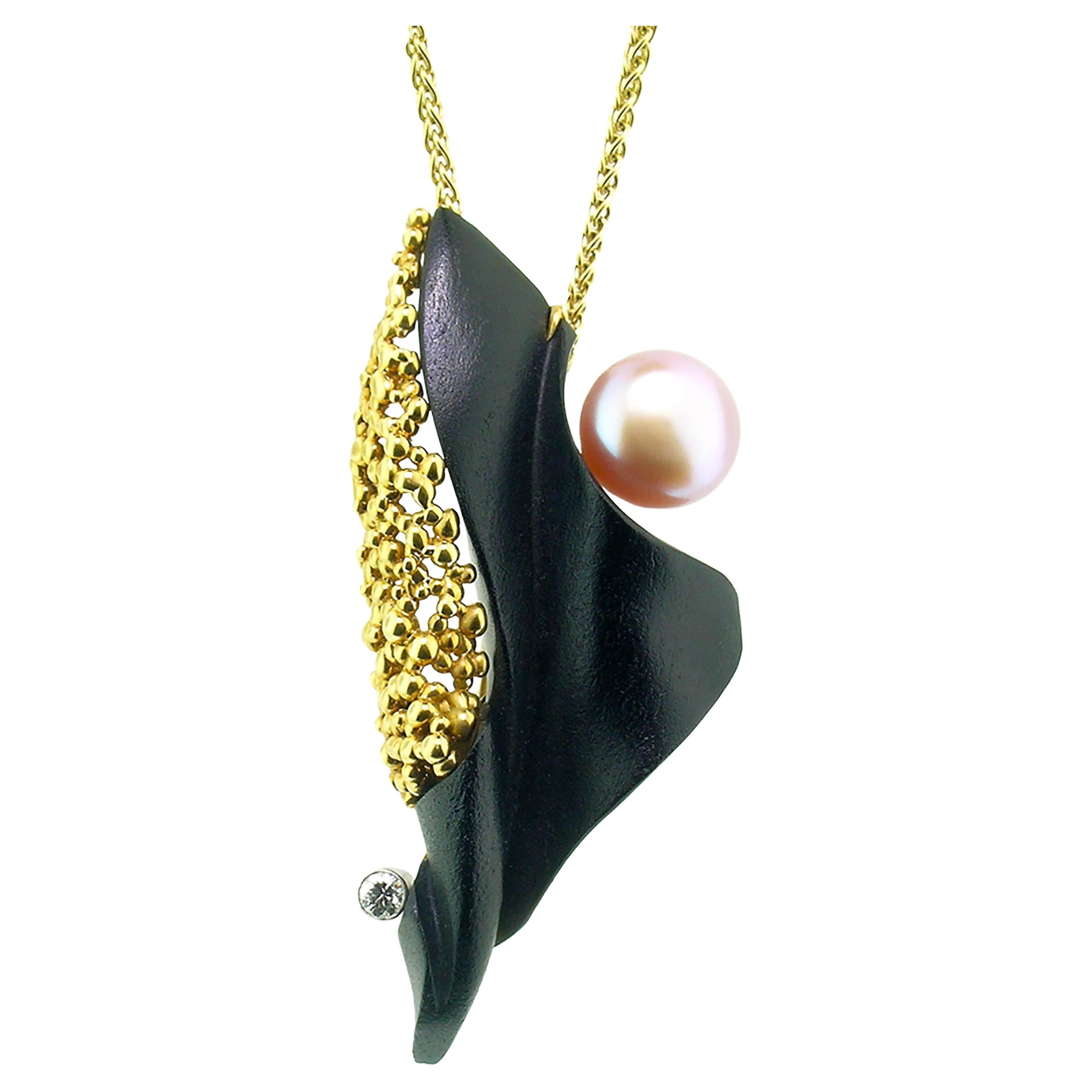 Carved Black Chalcedony and Pearl 18 Karat Pendant and Brooch with Granulation For Sale