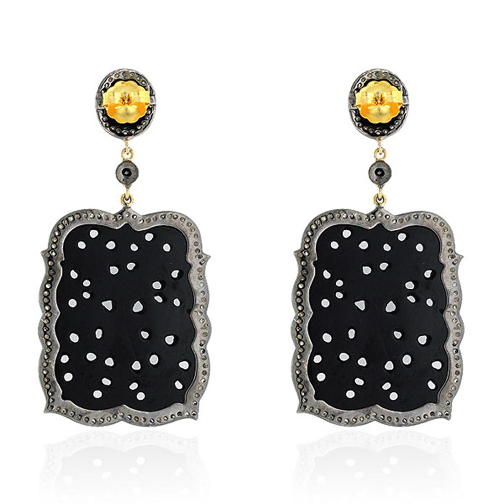 Art nouveau Boucles d'oreilles en or 18 carats et argent avec onyx noir sculpté et diamants en vente