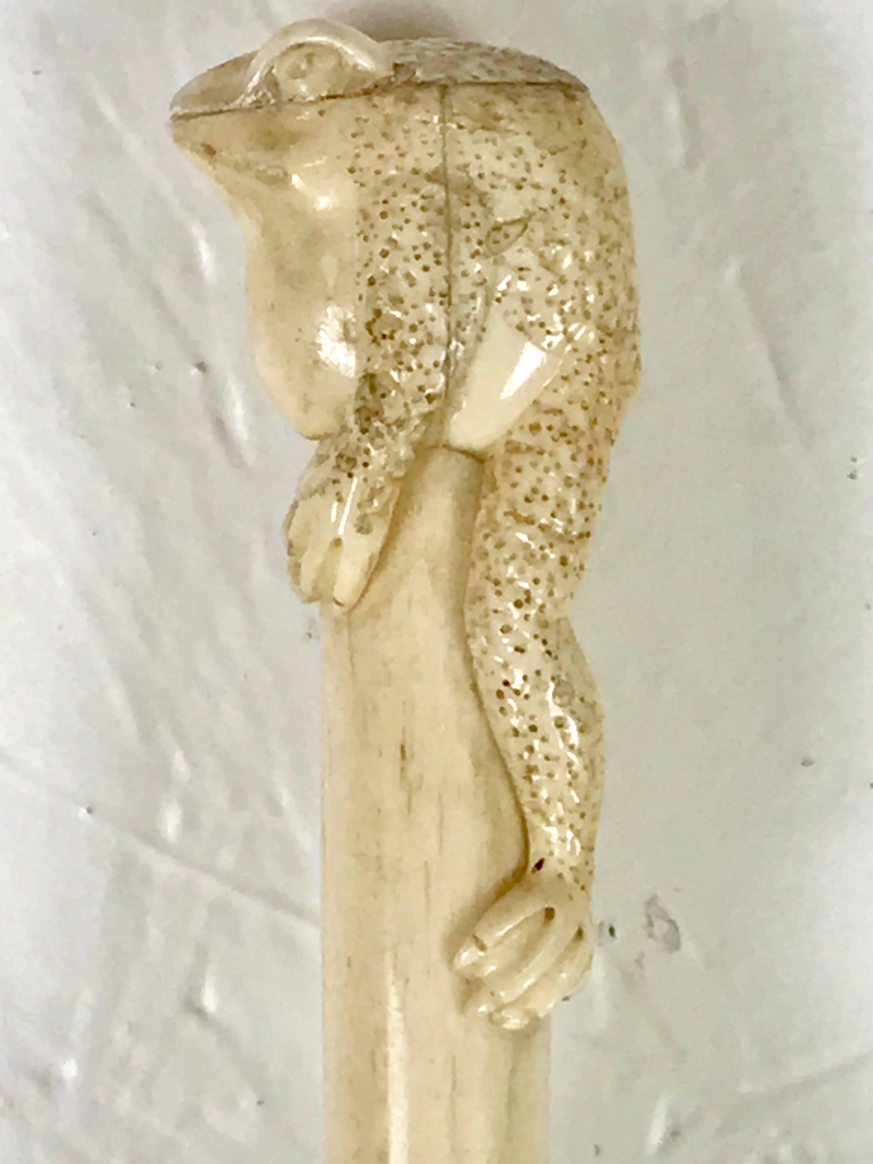 Carved Bone Frog Motif Travel Cane For Sale 1