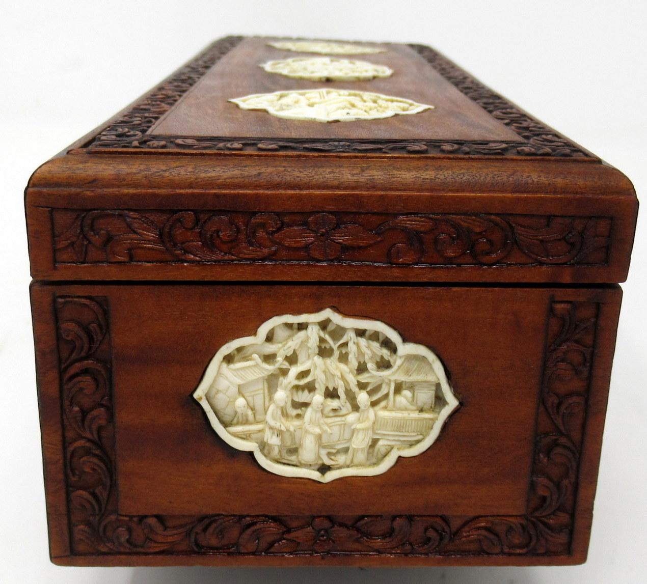 Carved Bone Sandalwood Cantonese Canton Chinese Ladies Glove Box, 19th Century 2