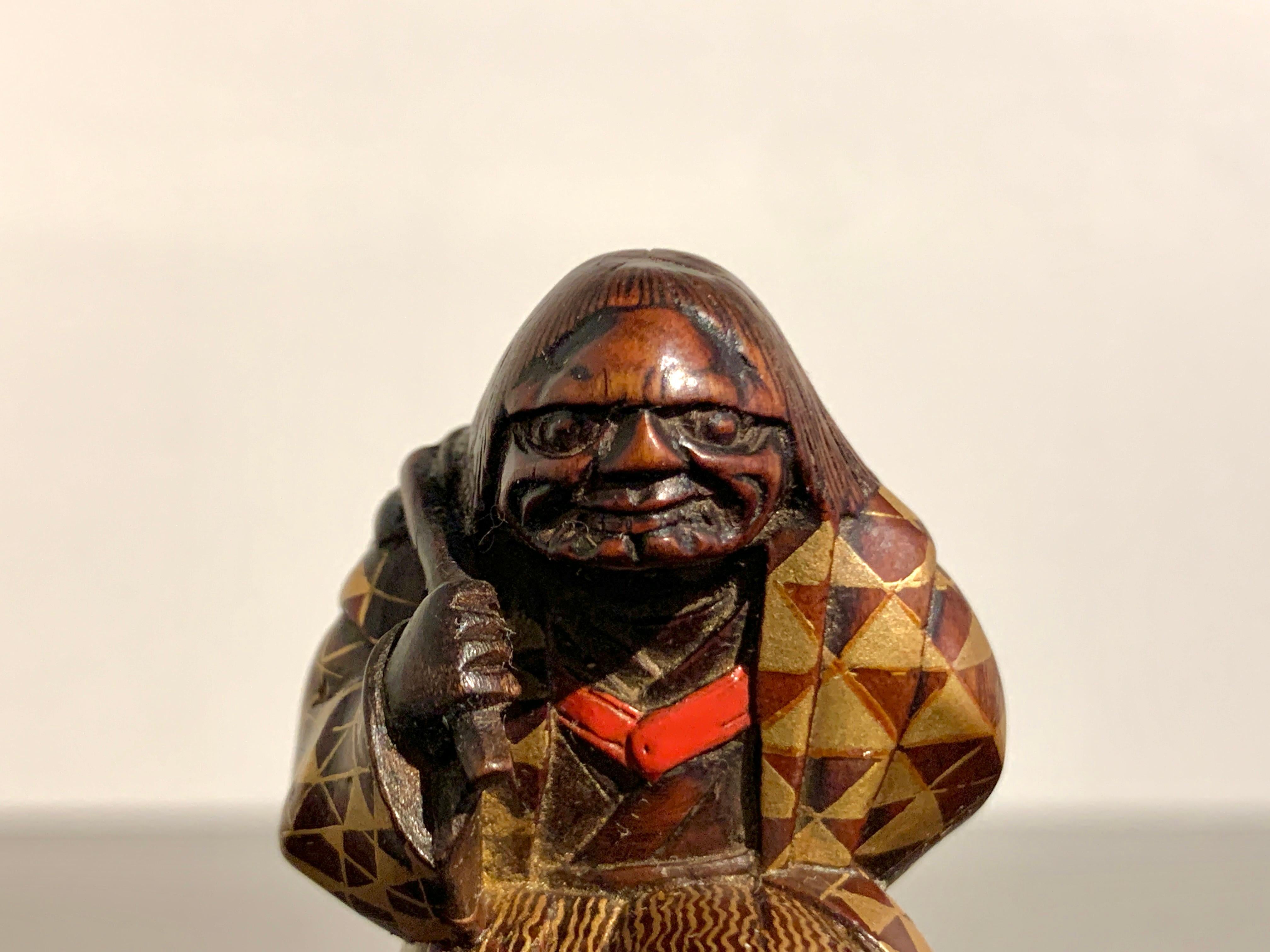 Hand-Carved Carved Boxwood and Lacquer Netsuke of a Noh Dancer, Meiji Period, Japan For Sale