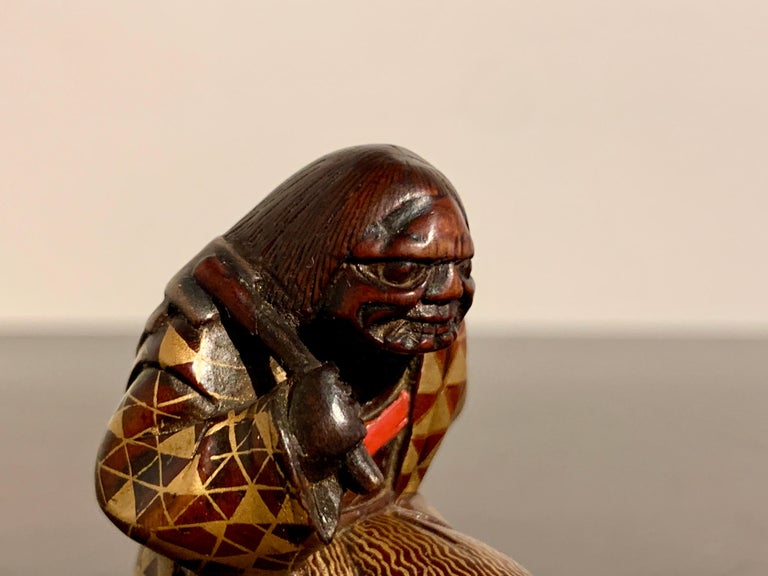 Carved Boxwood and Lacquer Netsuke of a Noh Dancer, Meiji Period, Japan For Sale 1