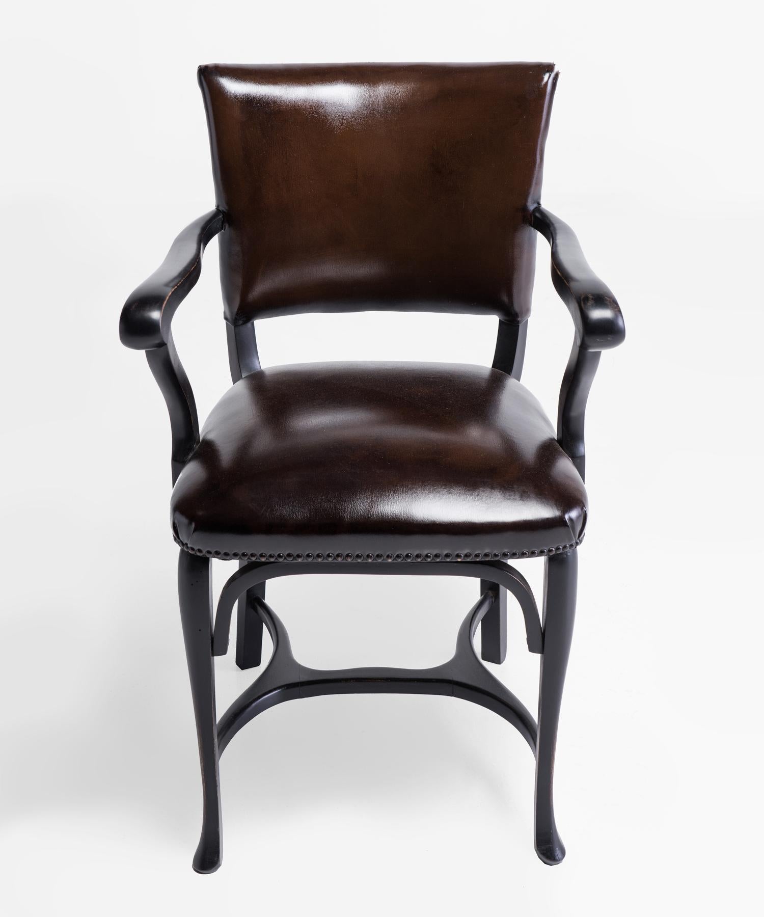 Carved Brown Leather Dining Chairs, England, circa 1900 In Good Condition In Culver City, CA