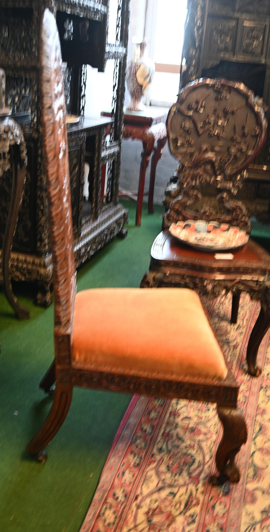 Geschnitzter burmesischer Stuhl aus Hartholz Burma Mayanmar-Möbeln 1840 im Zustand „Gut“ im Angebot in Potters Bar, GB