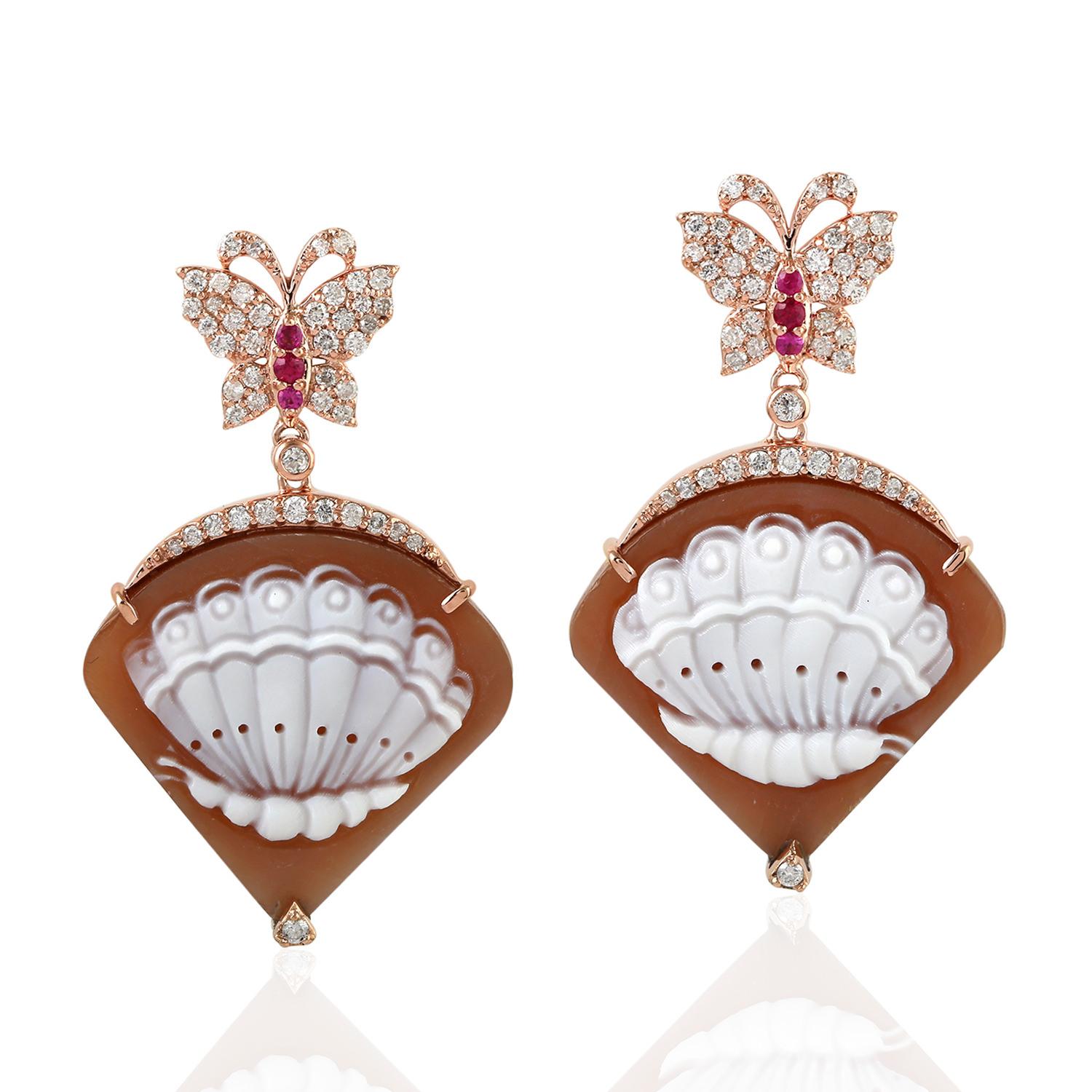 Modern Carved Cameo Ruby Diamond 18 Karat Gold Earrings For Sale