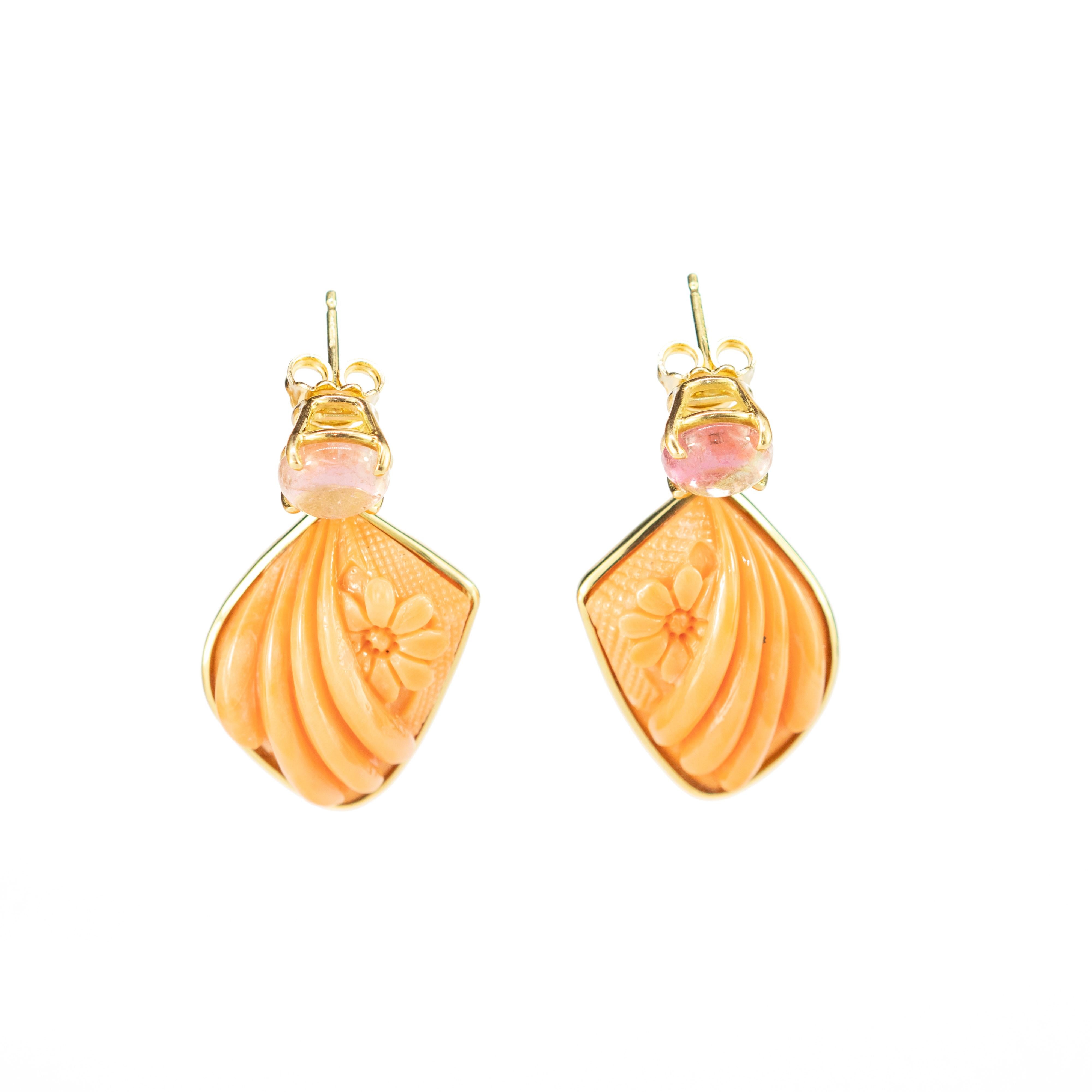 Carved Cammeo Pink Coral Tourmaline 18 Karat Yellow Gold Stud Carved Earrings For Sale 2