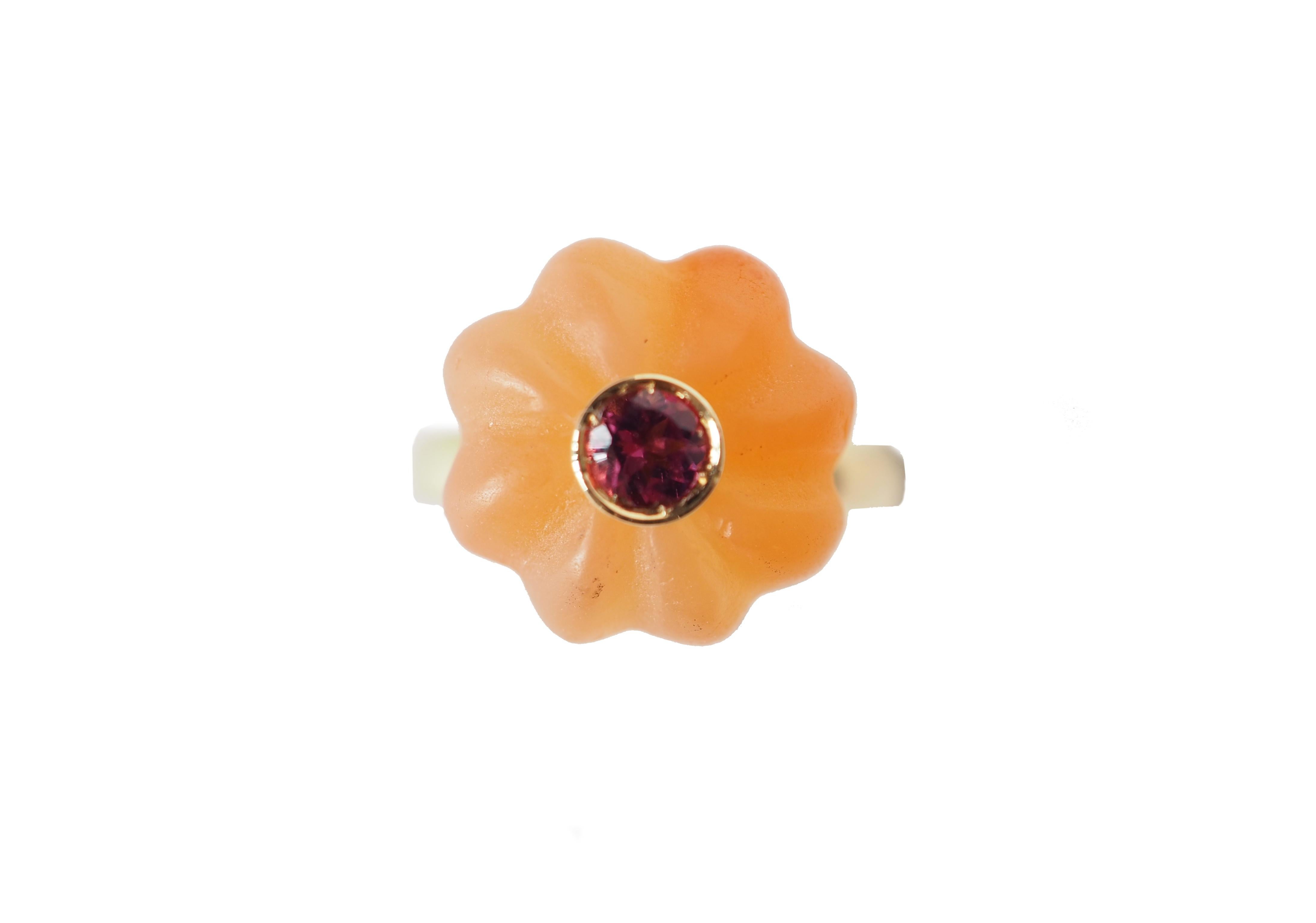 Artist Carved Carnelian Gold Tourmaline Blu Sapphire Ring For Sale