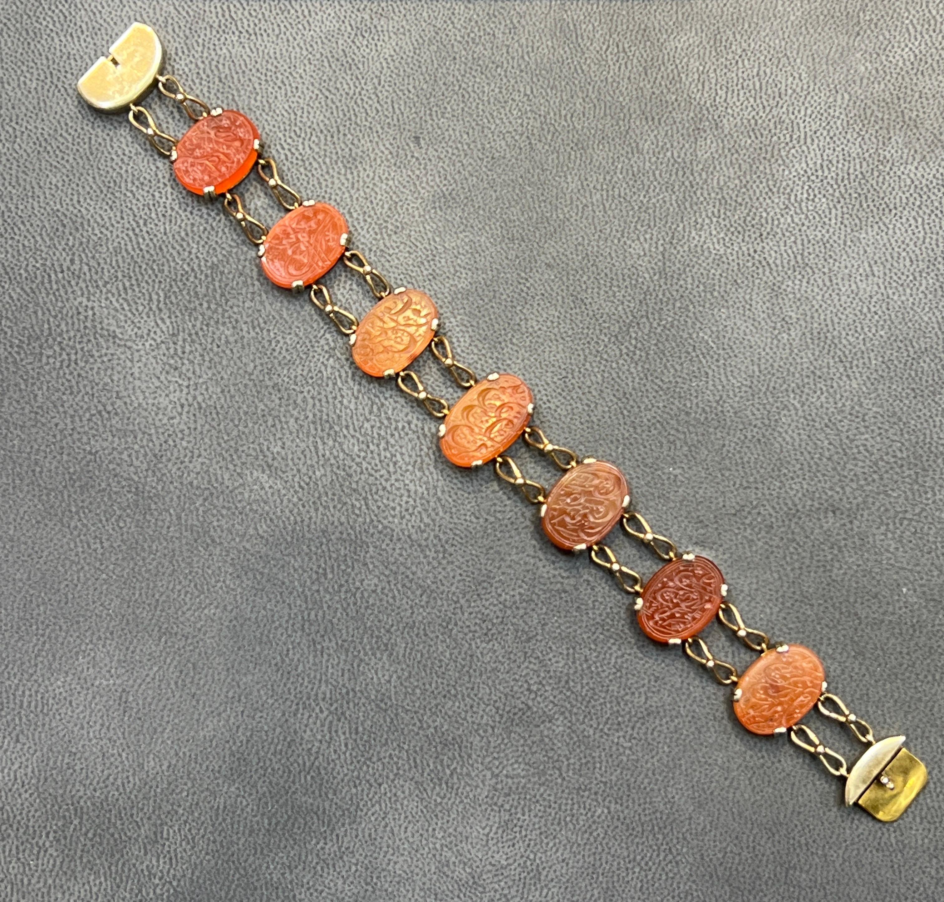 Carved Carnelian Islamic Calligraphy  Bracelet In Excellent Condition For Sale In New York, NY