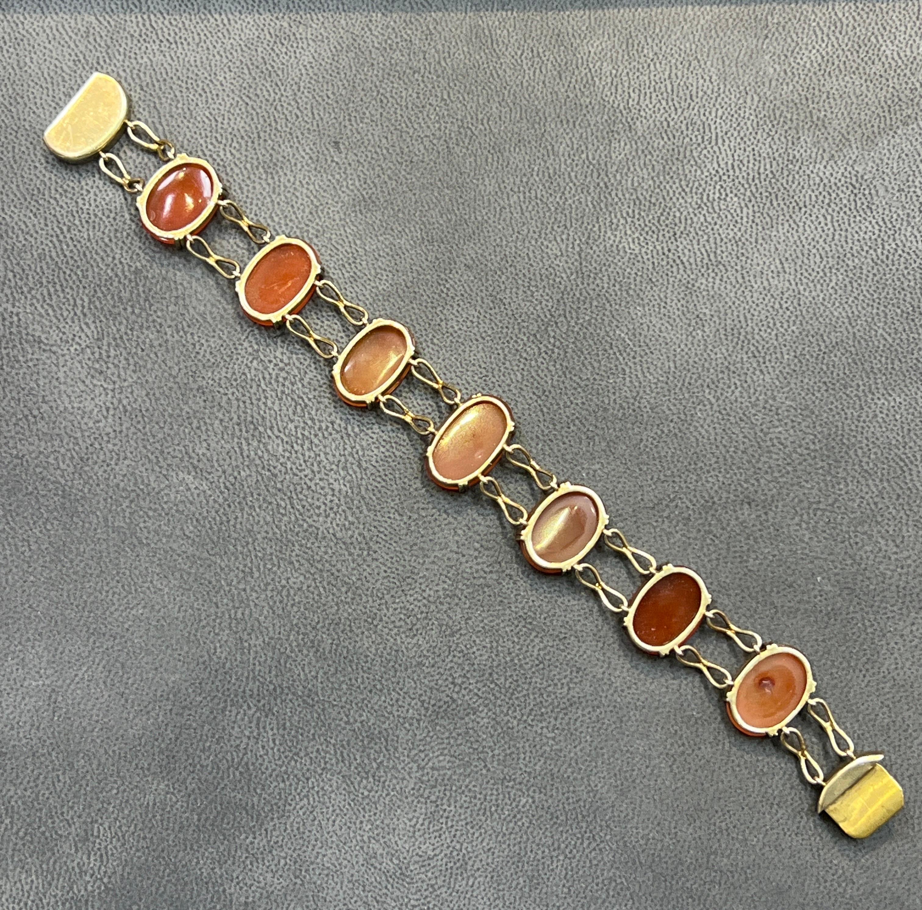 Women's Carved Carnelian Islamic Calligraphy  Bracelet For Sale