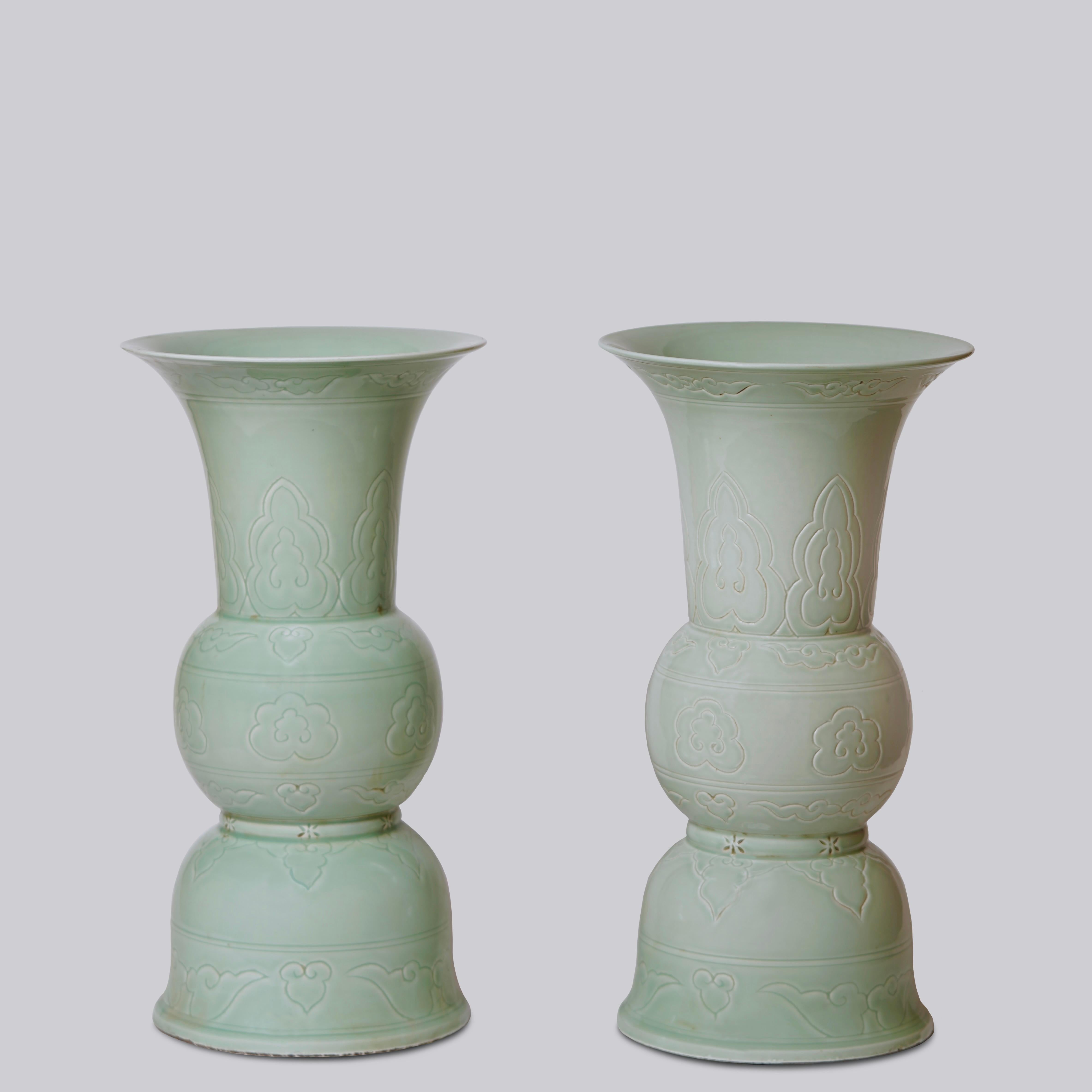 Carved Celadon Porcelain Altar Vase In Excellent Condition For Sale In Manassas Park, VA