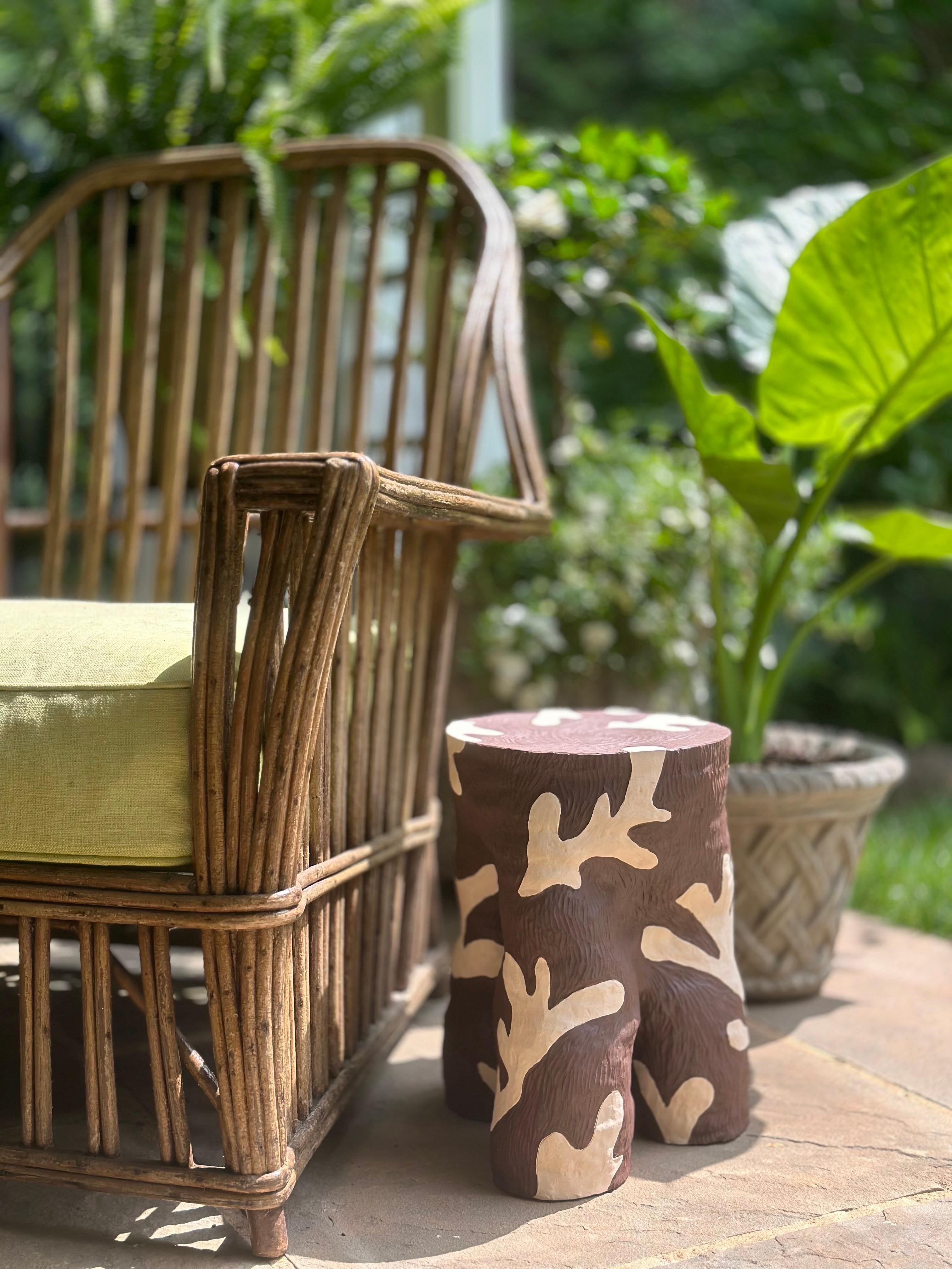 Hand-Crafted Carved ceramic cocktail table with stylized vegetal pattern in cream and brown   For Sale