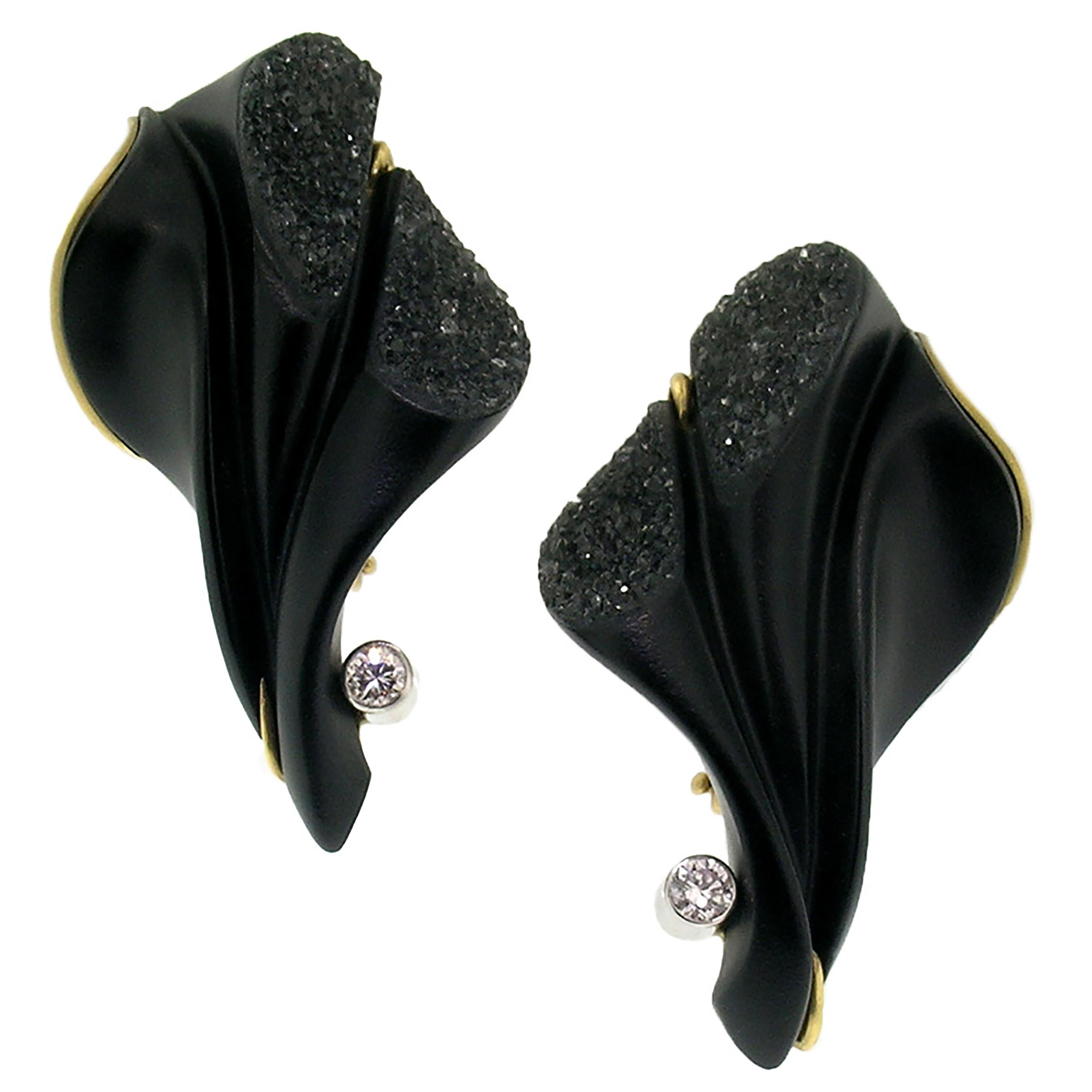 Steve Walters Carved Black Chalcedony Drusy Sculpture in 18 Karat Earrings For Sale