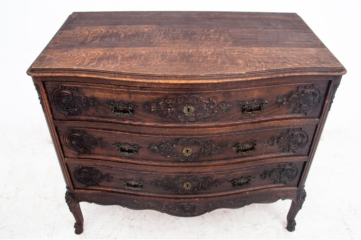 Renaissance Carved chest of drawers, France, around 1880 For Sale