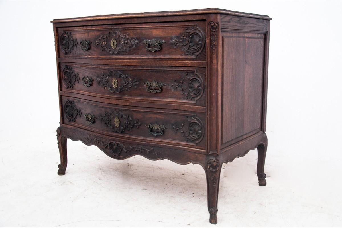 Late 19th Century Carved chest of drawers, France, around 1880 For Sale
