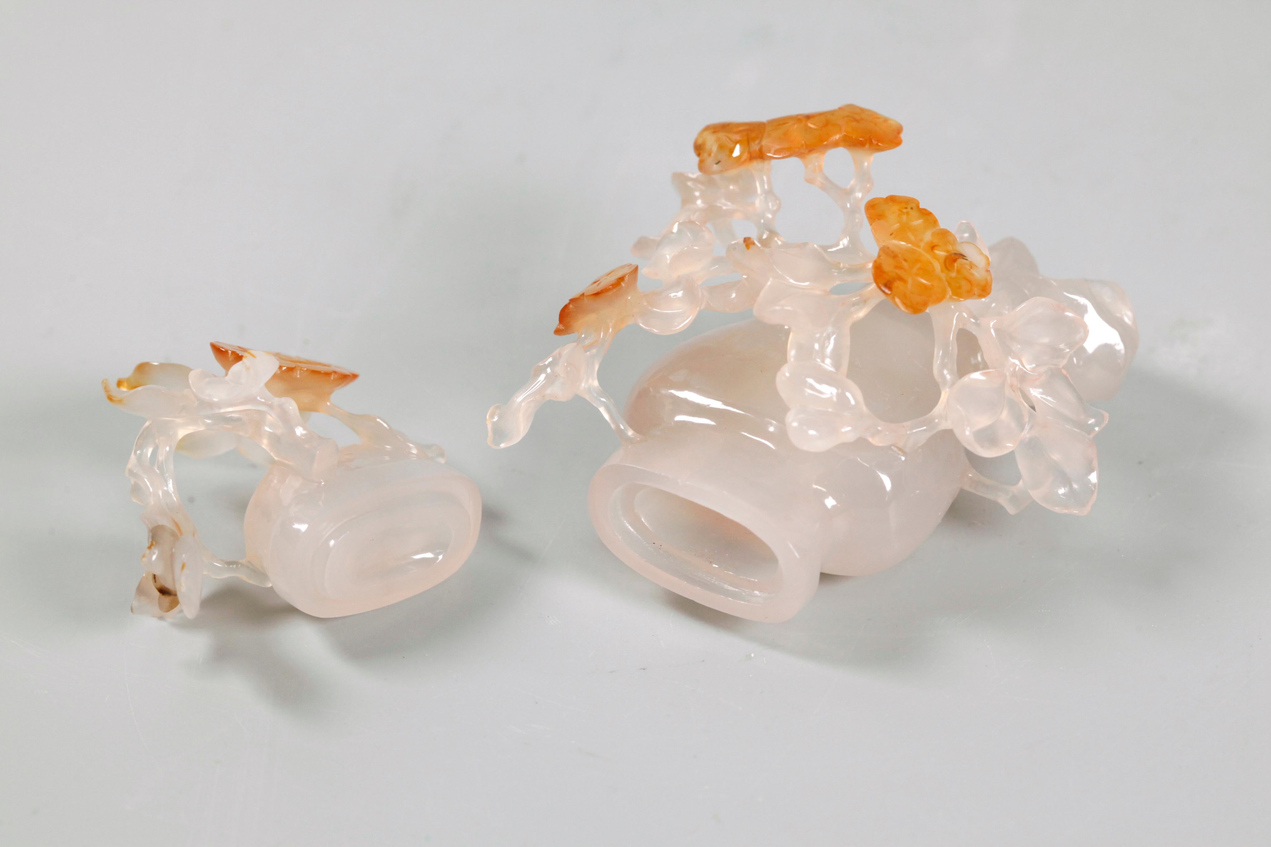 carved Chinese agate cover jar In Good Condition For Sale In New York, NY