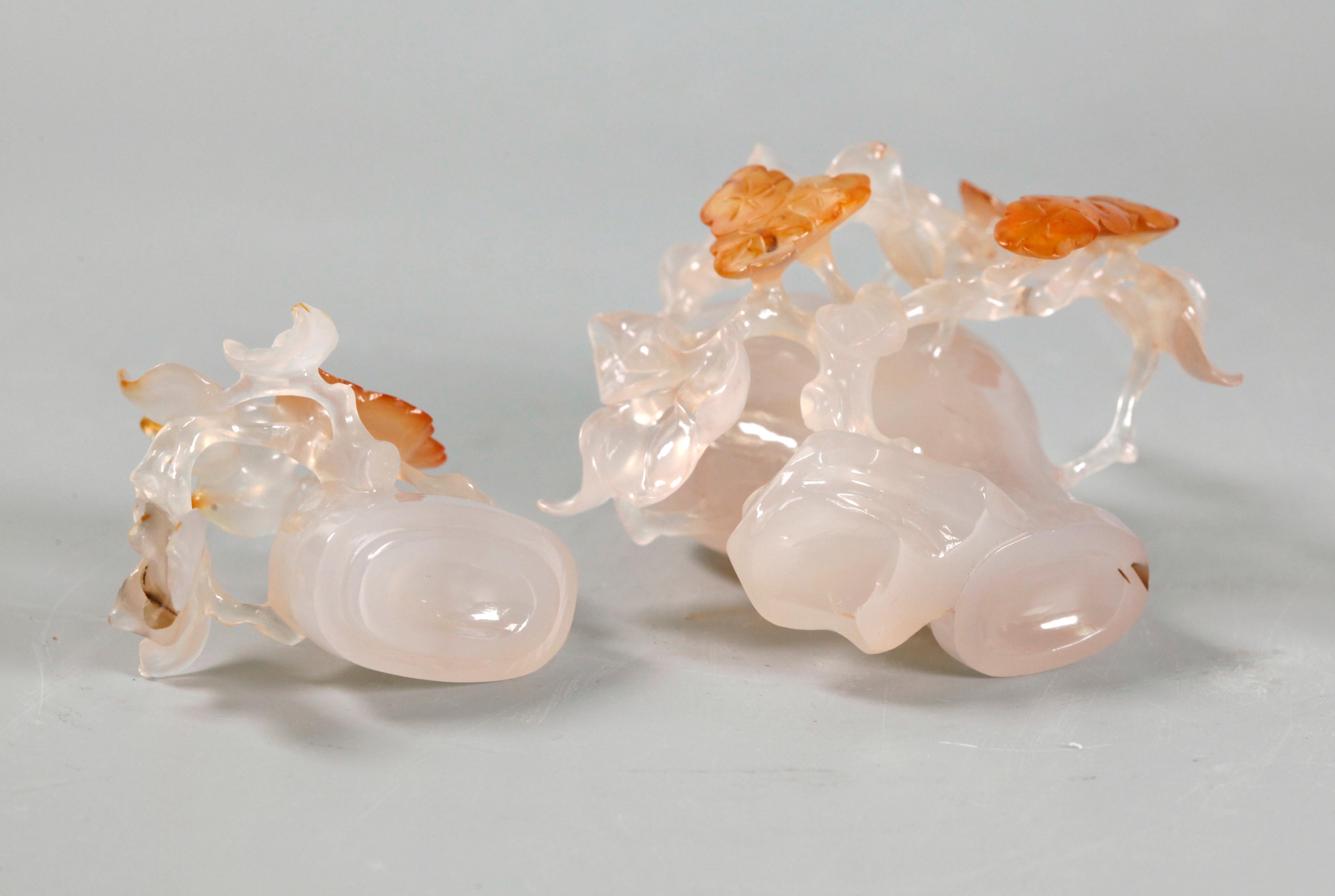Agate carved Chinese agate cover jar For Sale