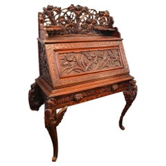 Escritorio chino tallado Madera dura 1860