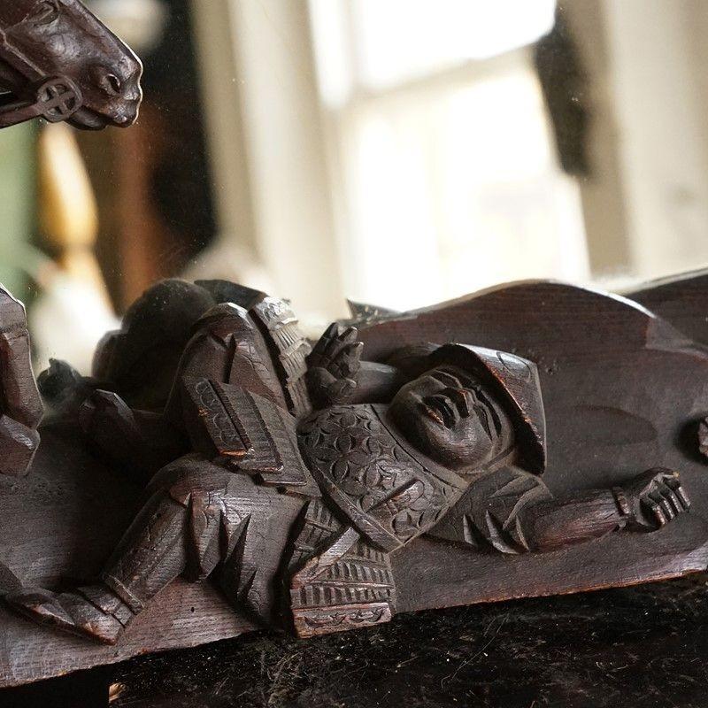 Antique Heavily Carved Wooden Chinese Mirror Depicting a Battle Scene 2