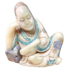 Figure arhat chinoise sculptée en pierre de savon Qing
