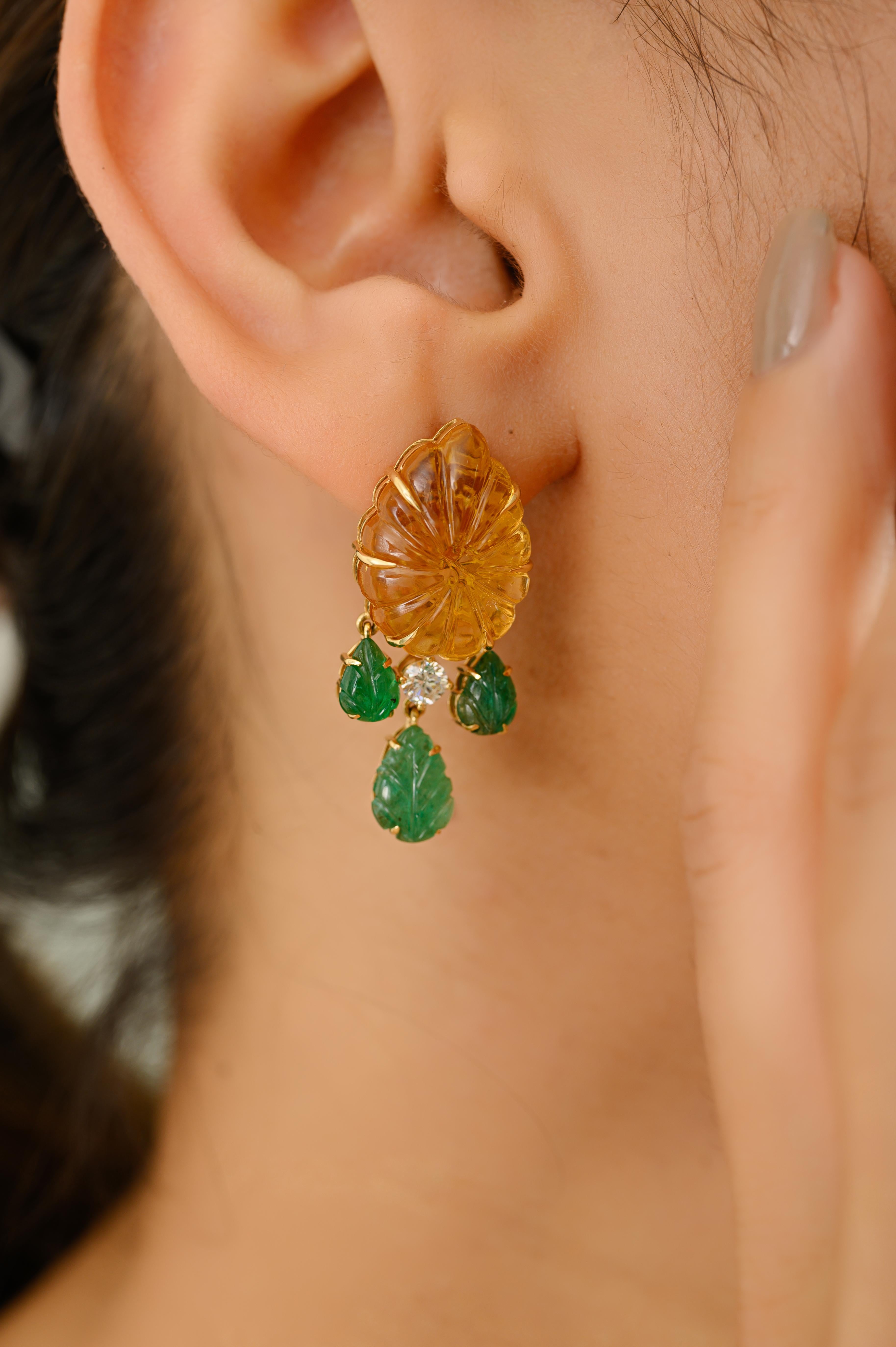 Carved Citrine and Emerald Drop Earrings Crafted in 18k yellow gold with Diamond Damen im Angebot