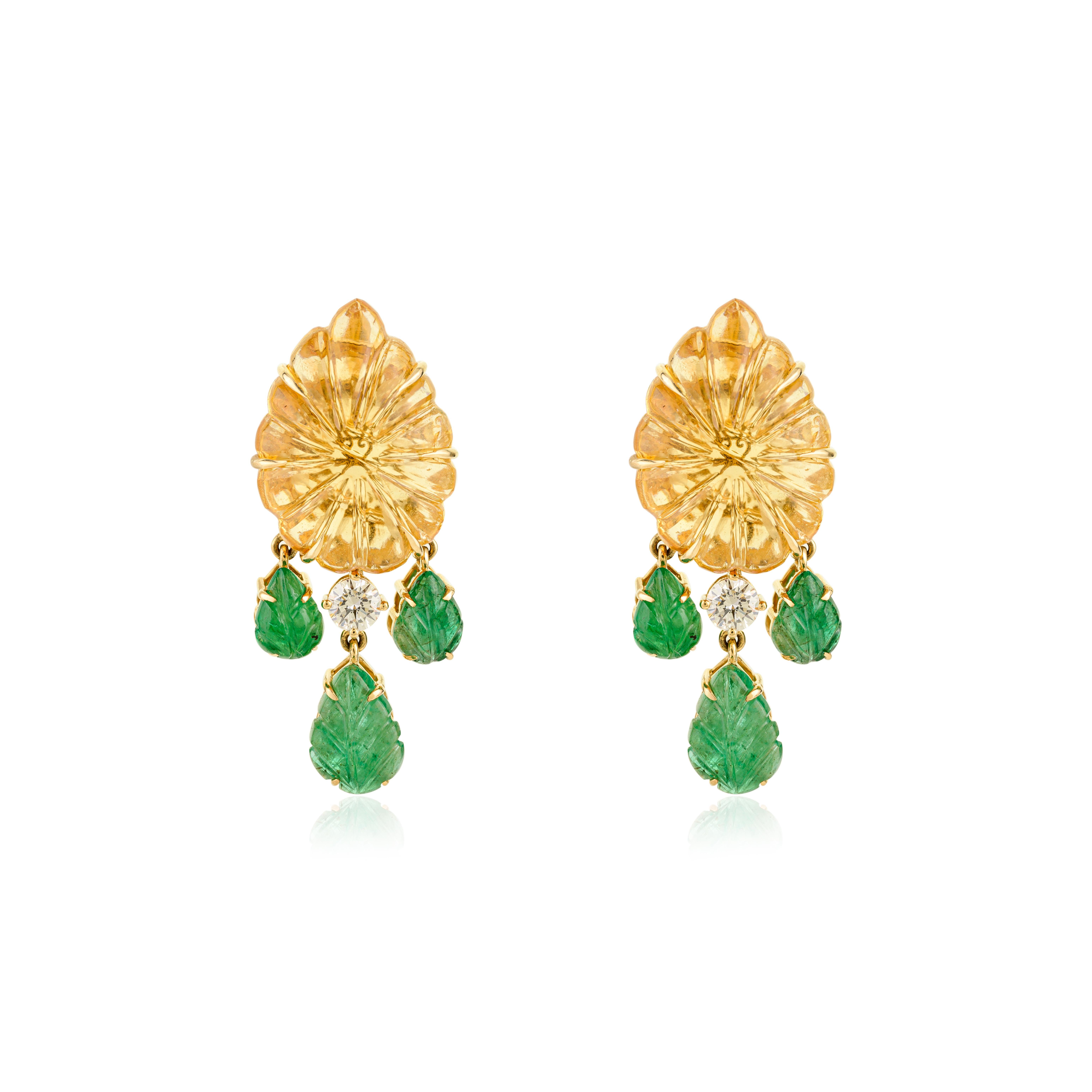 Carved Citrine and Emerald Drop Earrings Crafted in 18k yellow gold with Diamond im Angebot 1