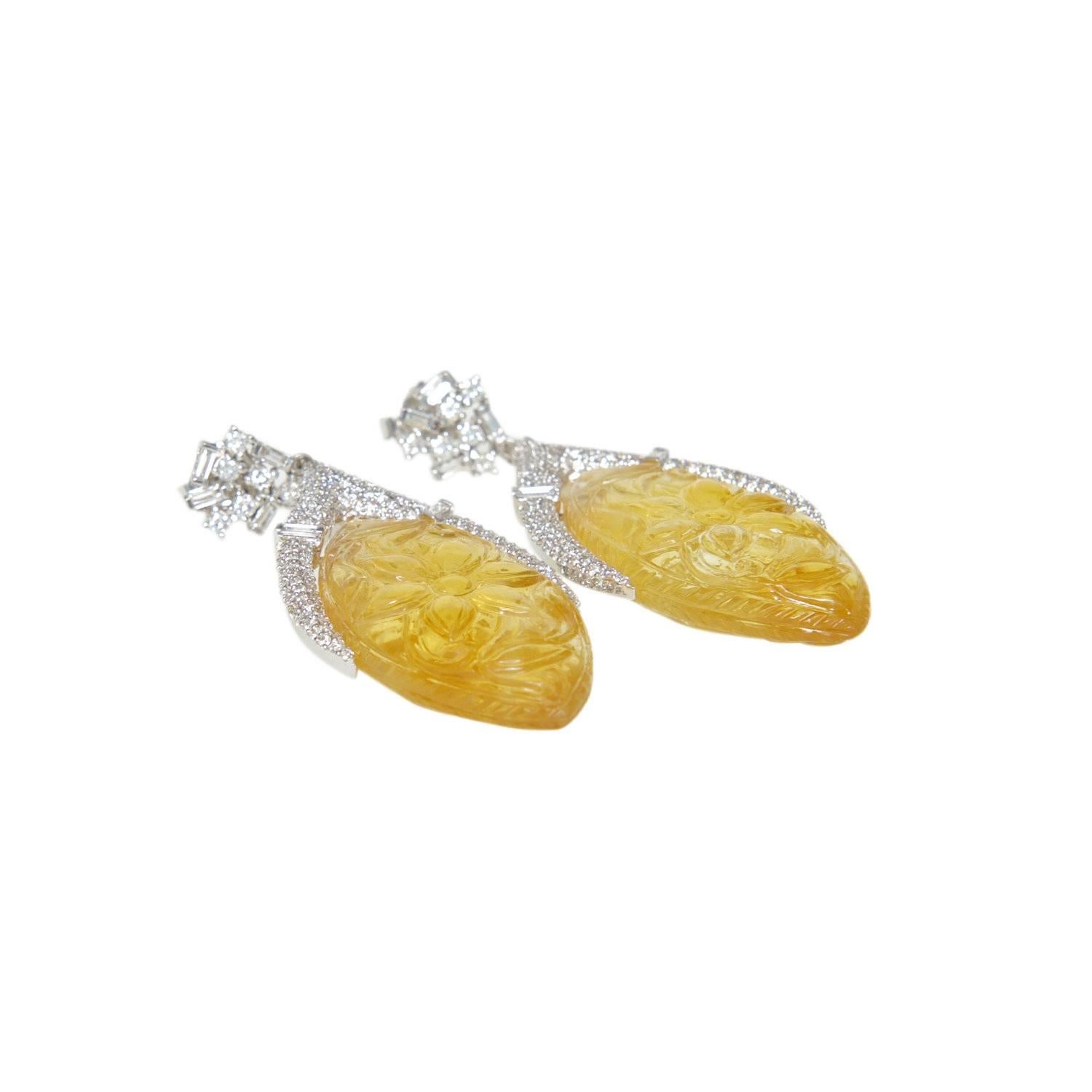 Carved Citrine Earrings In New Condition For Sale In Houston, TX