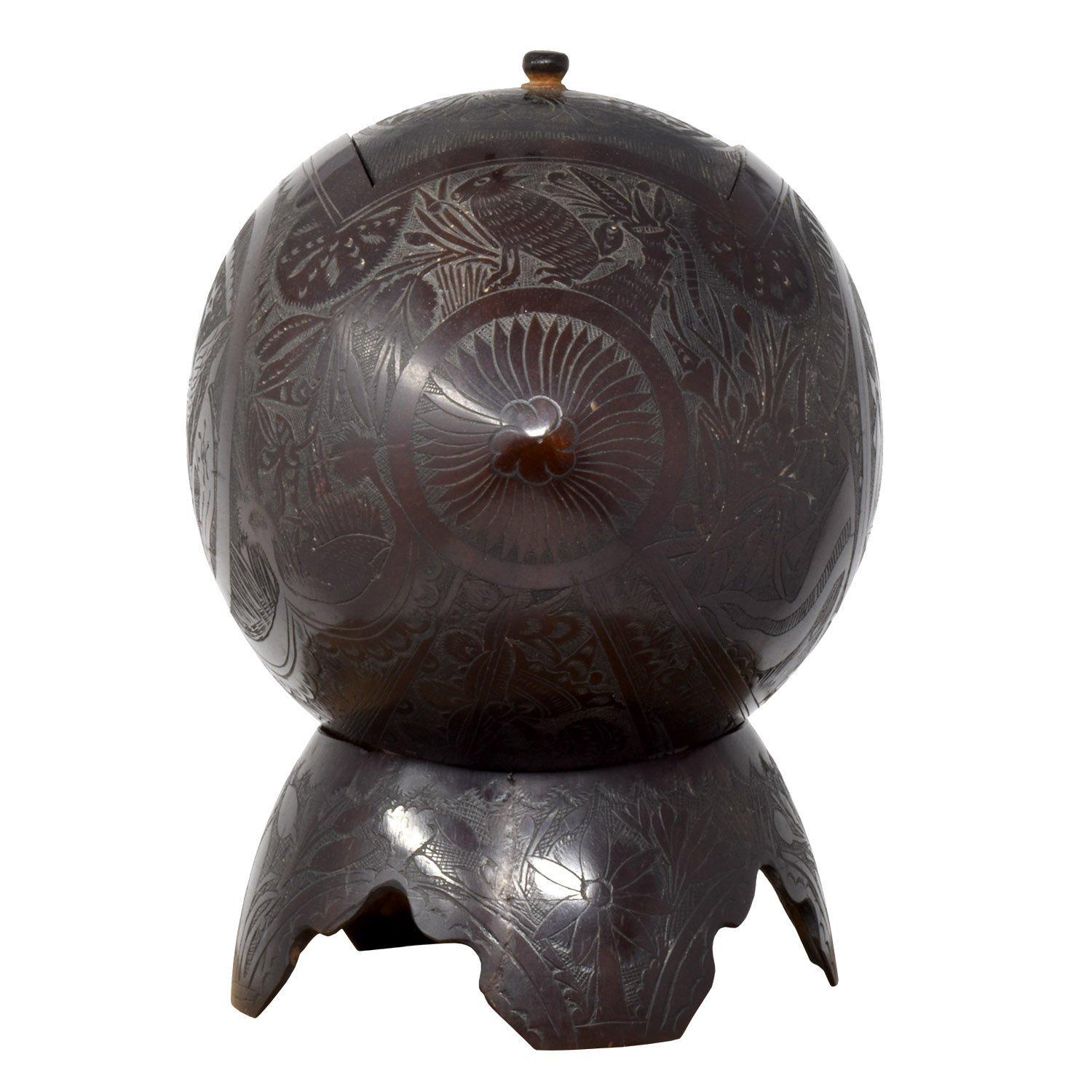 Nicaraguan Carved Coconut Shell Box from Nicaragua, 1904