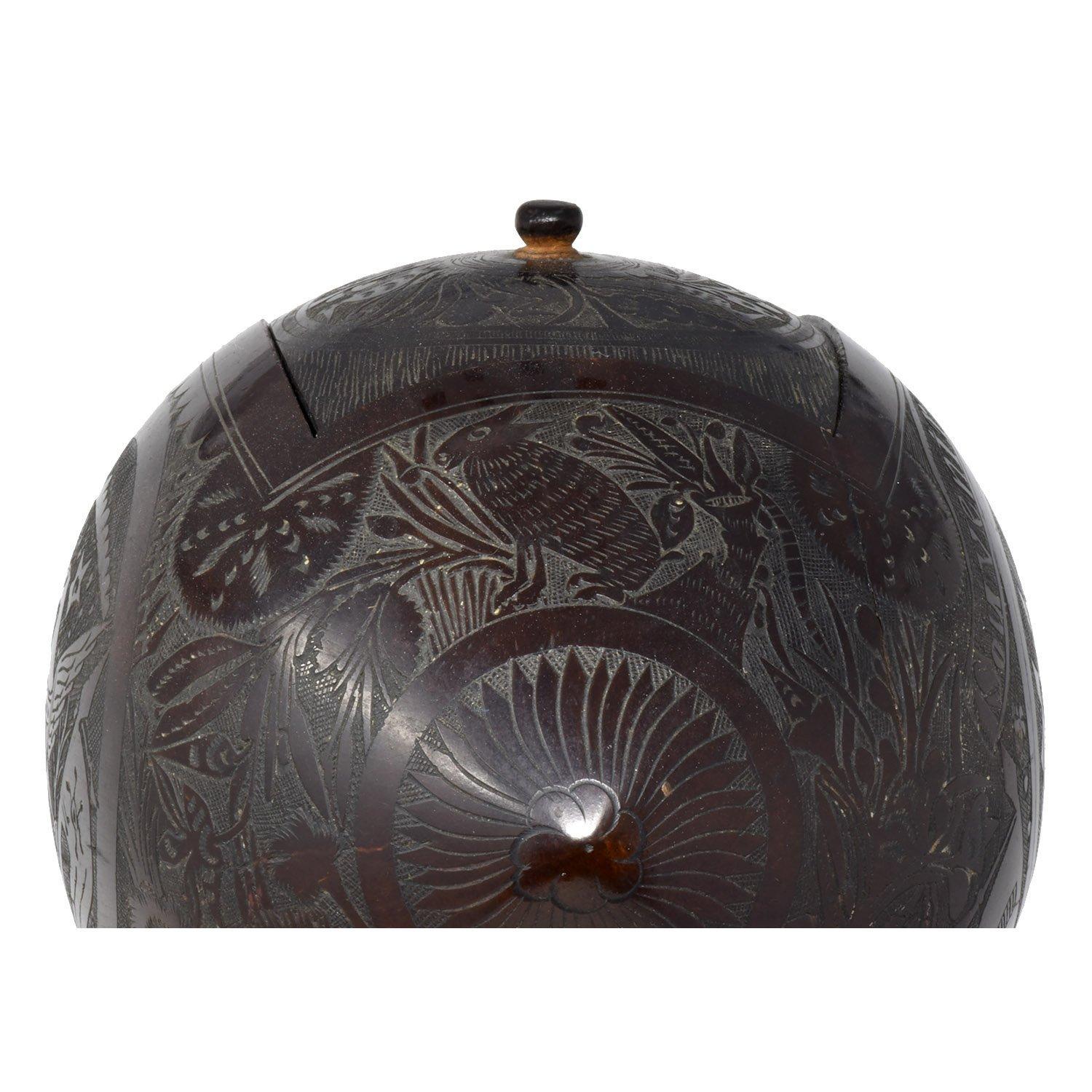 Hand-Carved Carved Coconut Shell Box from Nicaragua, 1904