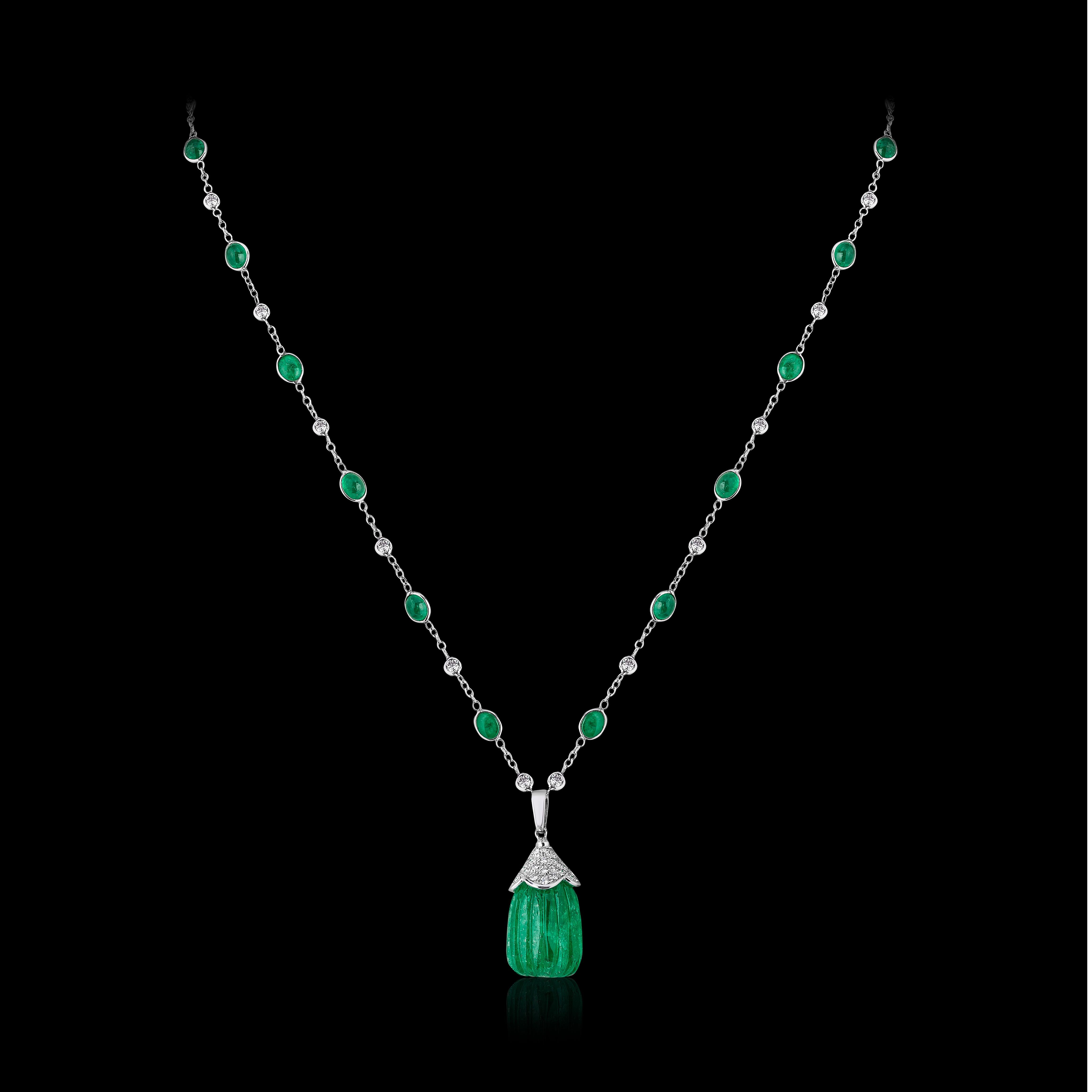 emerald cabochon necklace