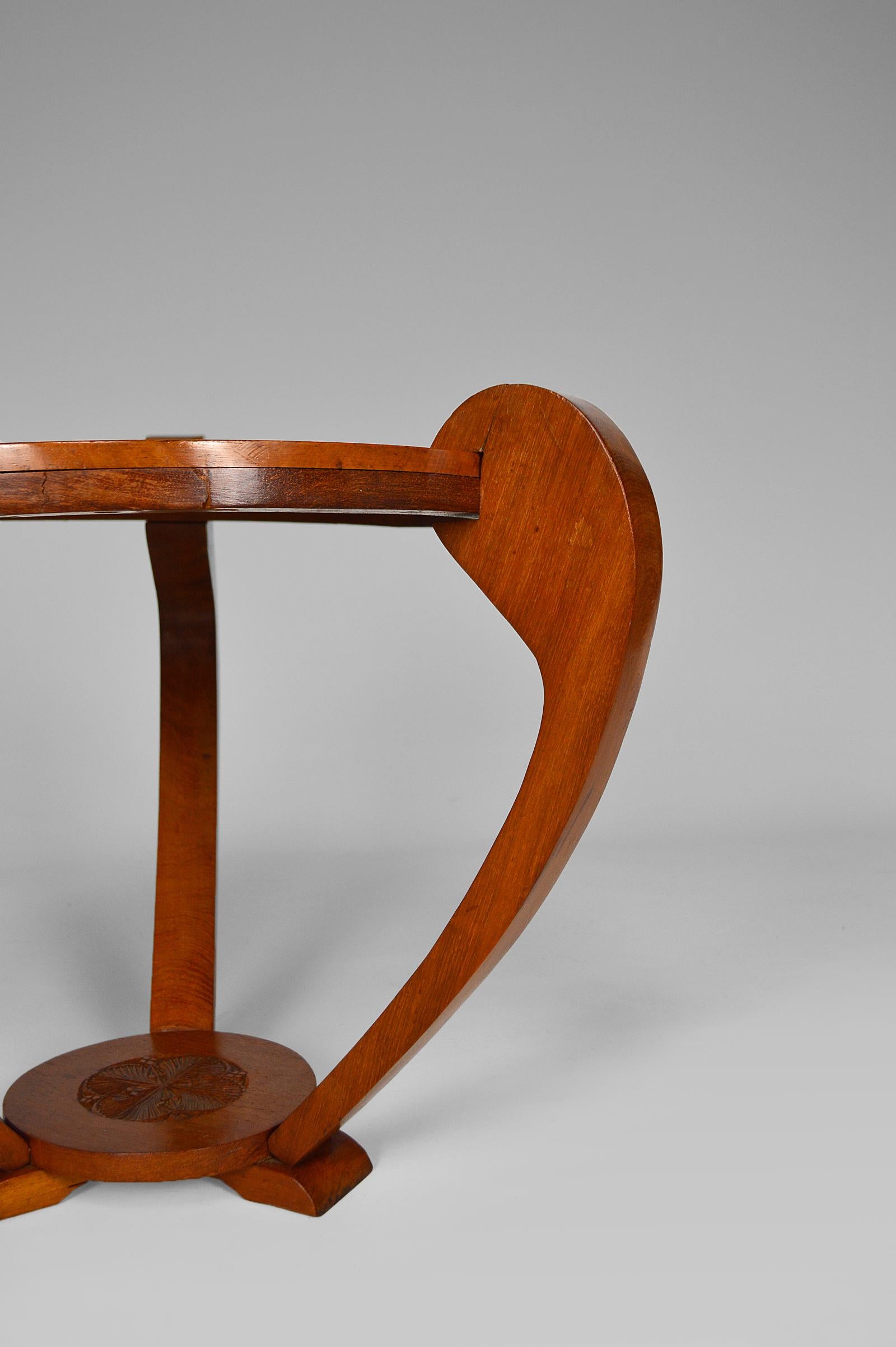 Carved Colonial Art Deco Side Table, circa 1930 For Sale 1