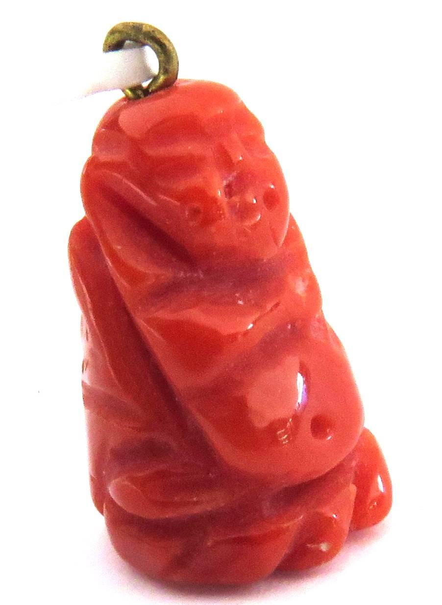 Carved Coral Buddha Gold Charm Pendant In Excellent Condition In Palm Beach, FL