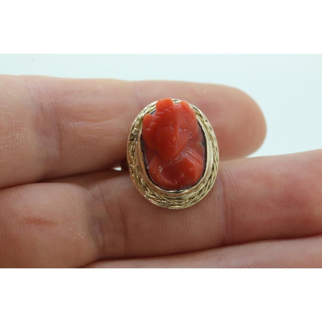 Carved Coral cameo bezel ring. 14k Gold Arthritic Knuckle Fit ring. Finger Fit For Sale 2
