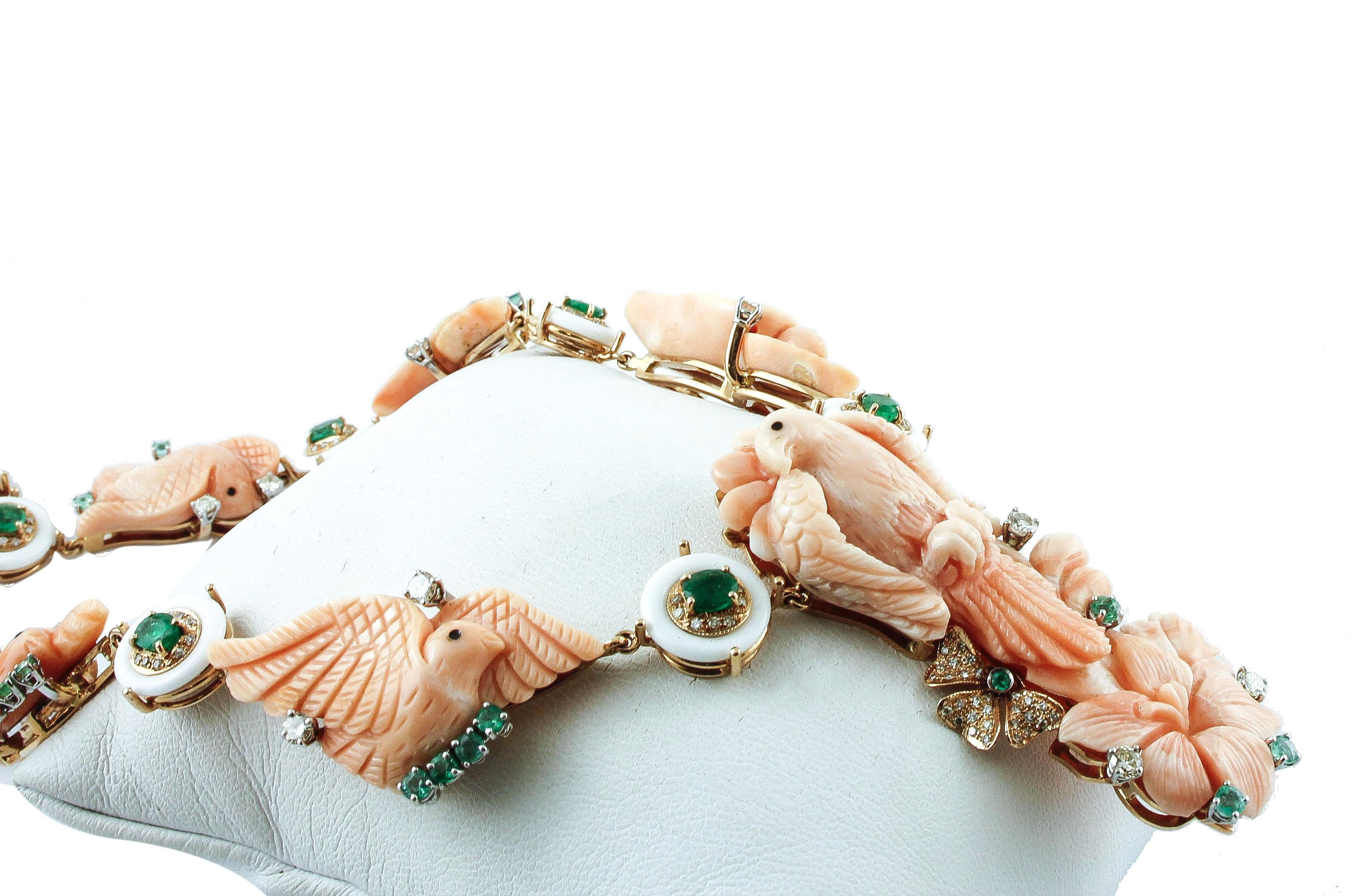 Retro Engraved Pink Coral, Diamonds, Emeralds, White Agate Rings, Rose Gold Necklace