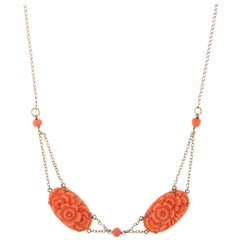 Carved Coral Flower Necklace Vintage 10 Karat Yellow Gold