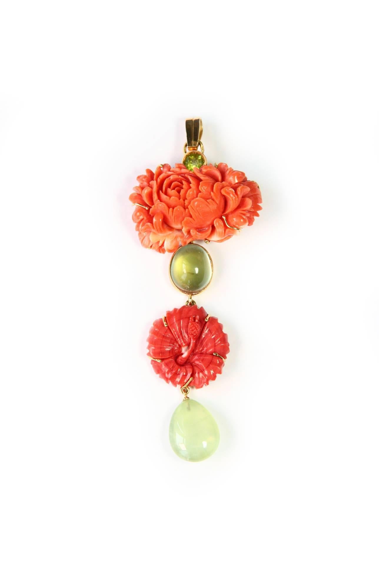 Colgante Jardín Japonés Coral Peridoto Iolita Tallado Oro 18 Kilates Artista en venta