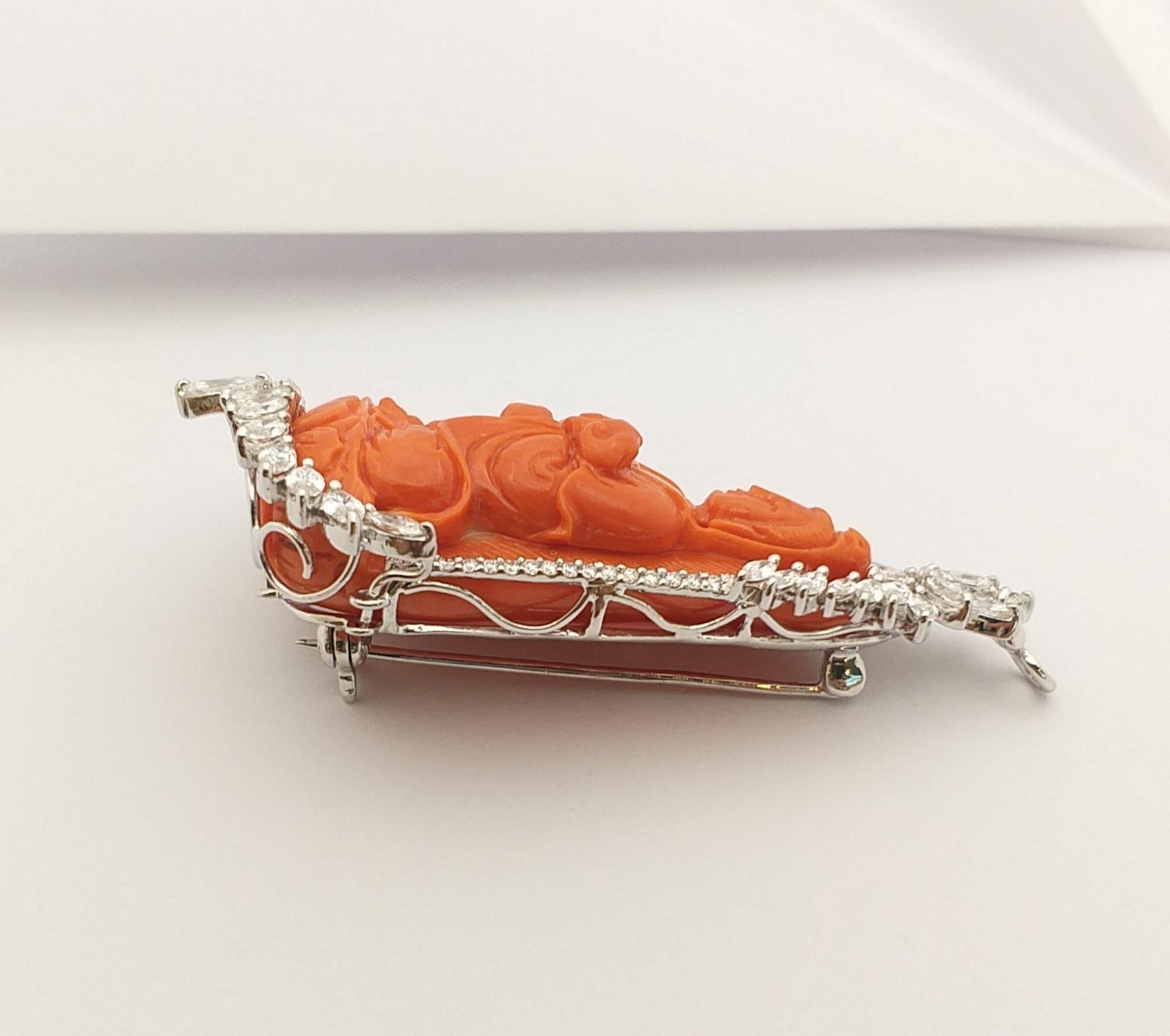 Carved Coral with Diamond Goddess of Mercy Brooch Set in 18K White Gold Settings In New Condition For Sale In Bangkok, TH
