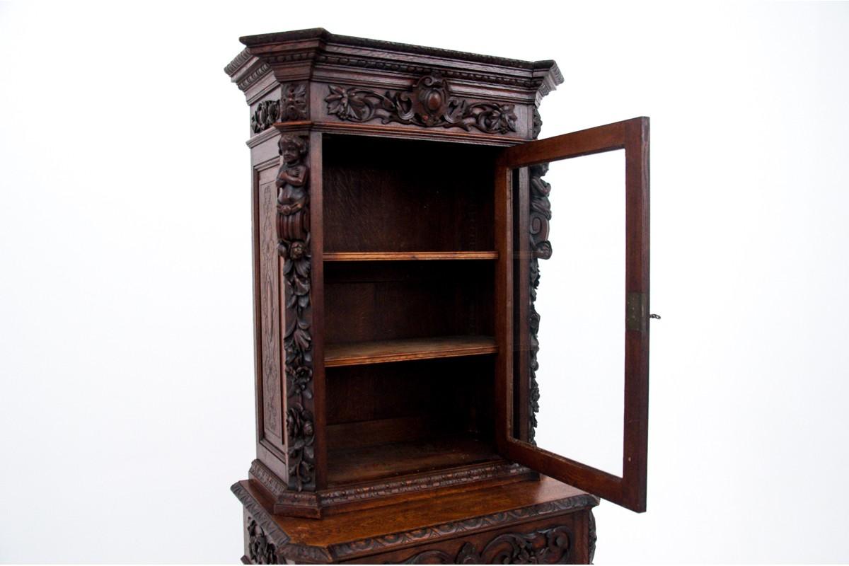 Renaissance Armoire sculptée, France, vers 1880. en vente