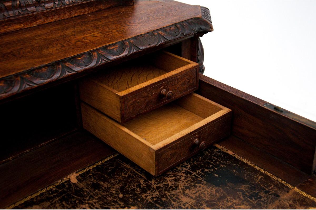 Geschnitztes Schrank, Frankreich, um 1880. (Eichenholz) im Angebot