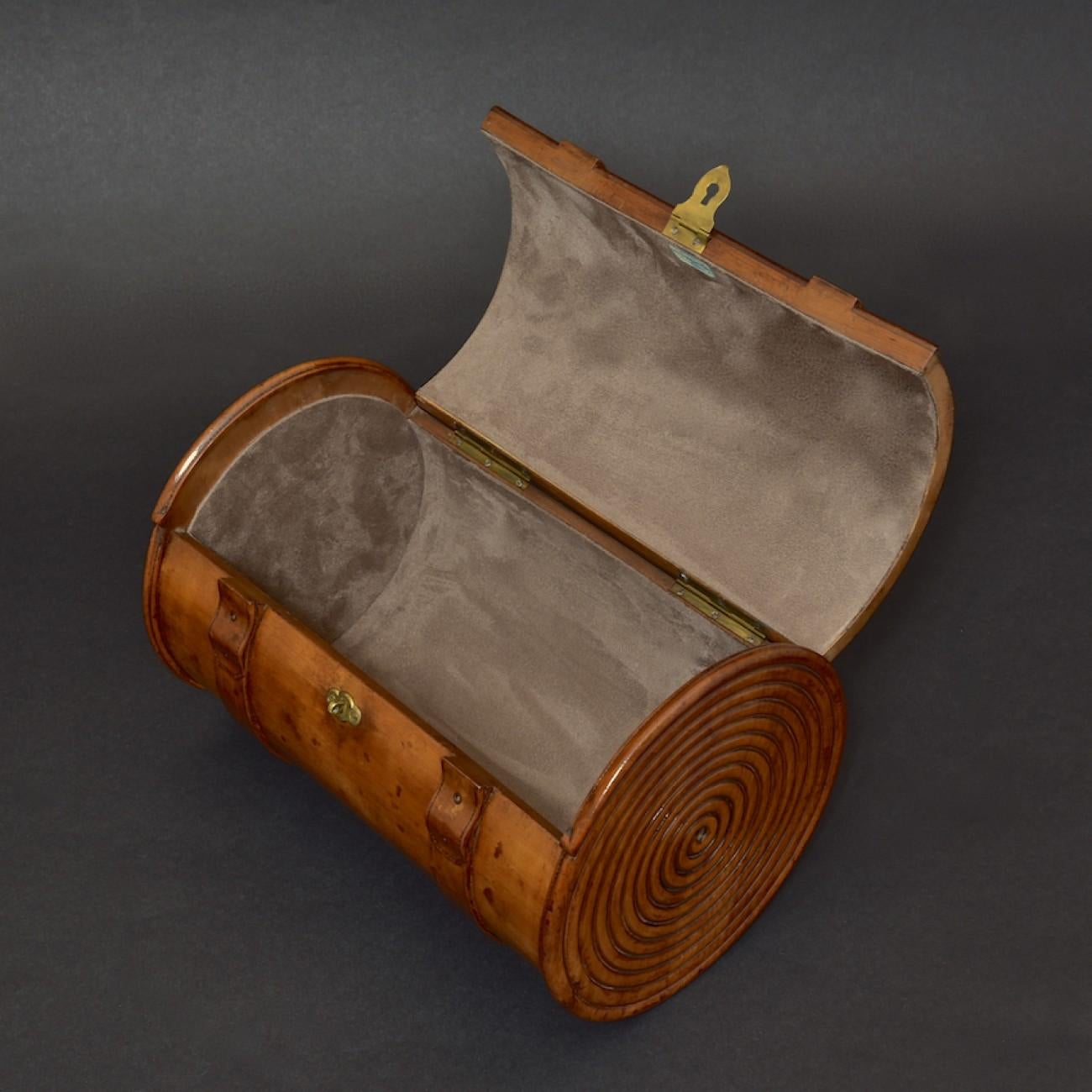 Carved Cylindrical Fruitwood Box, circa 1900 In Good Condition In London, GB