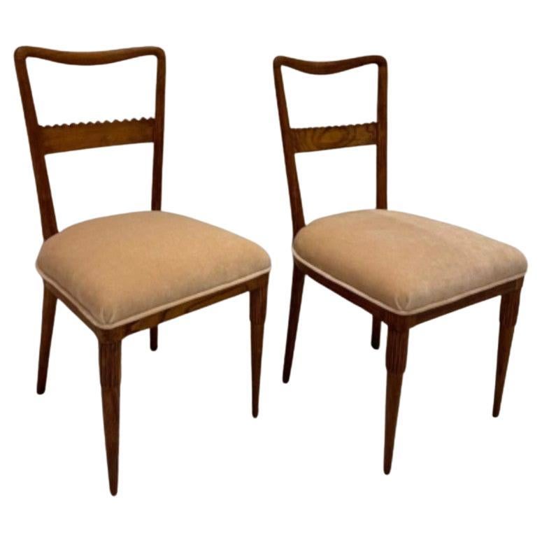 Carved Dining Chairs in vendita