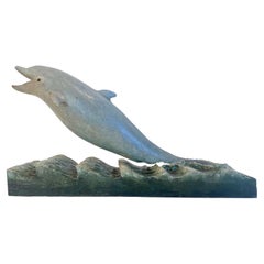 Geschnitzter Delphin von Frank Finney