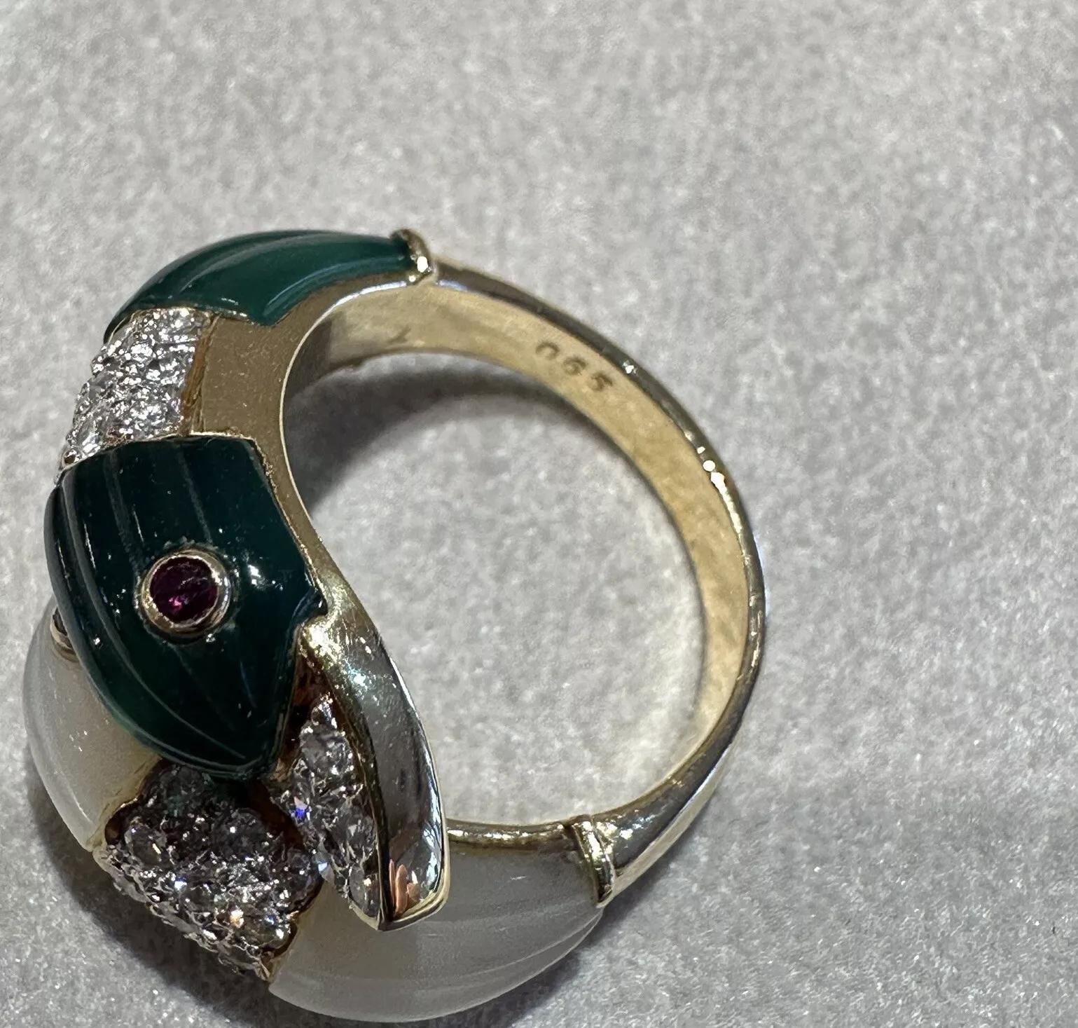 Women's Carved Duck Heads Crossover Ring with Diamonds in 18k Yellow Gold