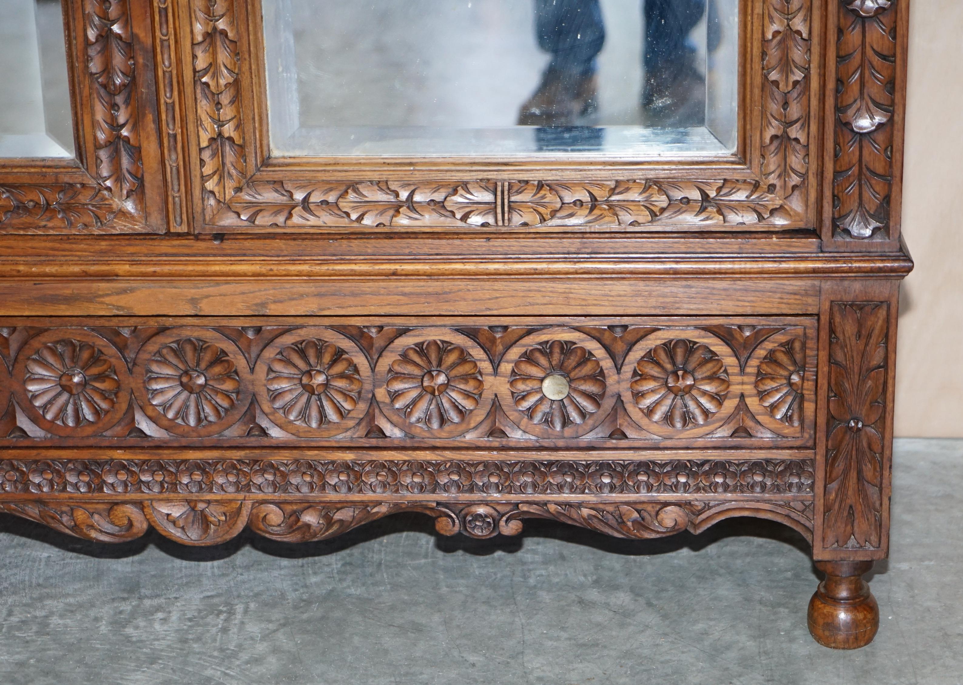 Carved Dutch Antique circa 1880 Armoire Folded Lined Wardrobe Mirrored Doors For Sale 3