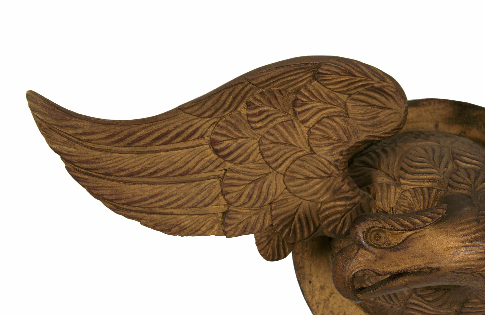 Américain Eagle sculpté sur plaque circulaire, vers 1860-1876 en vente