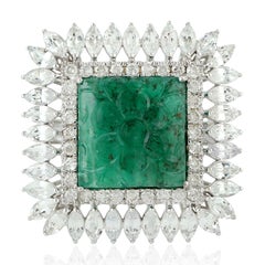 Carved Emerald 14 Karat Gold Diamond Ring