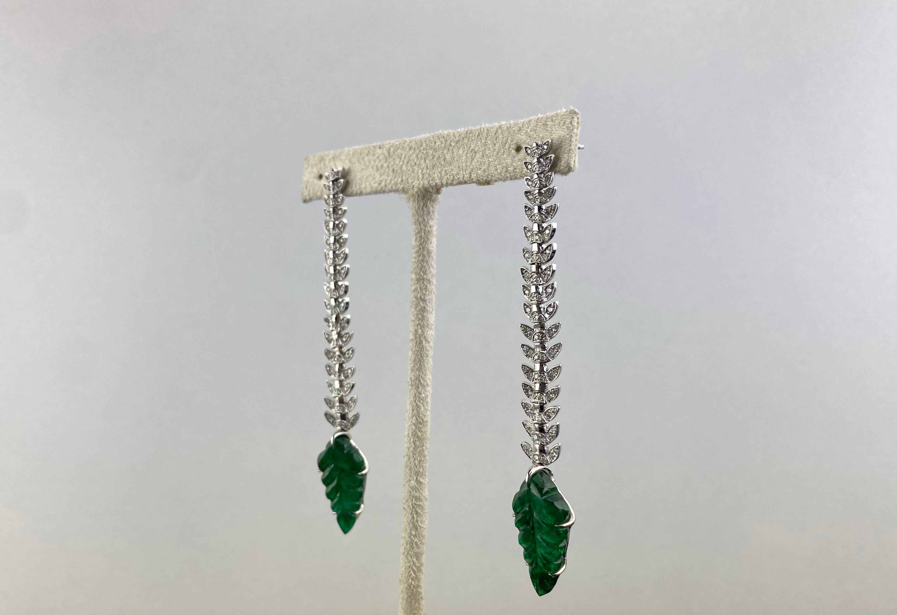 Carved Emerald and Diamond Dangle Earrings in 18K White Gold For Sale 2