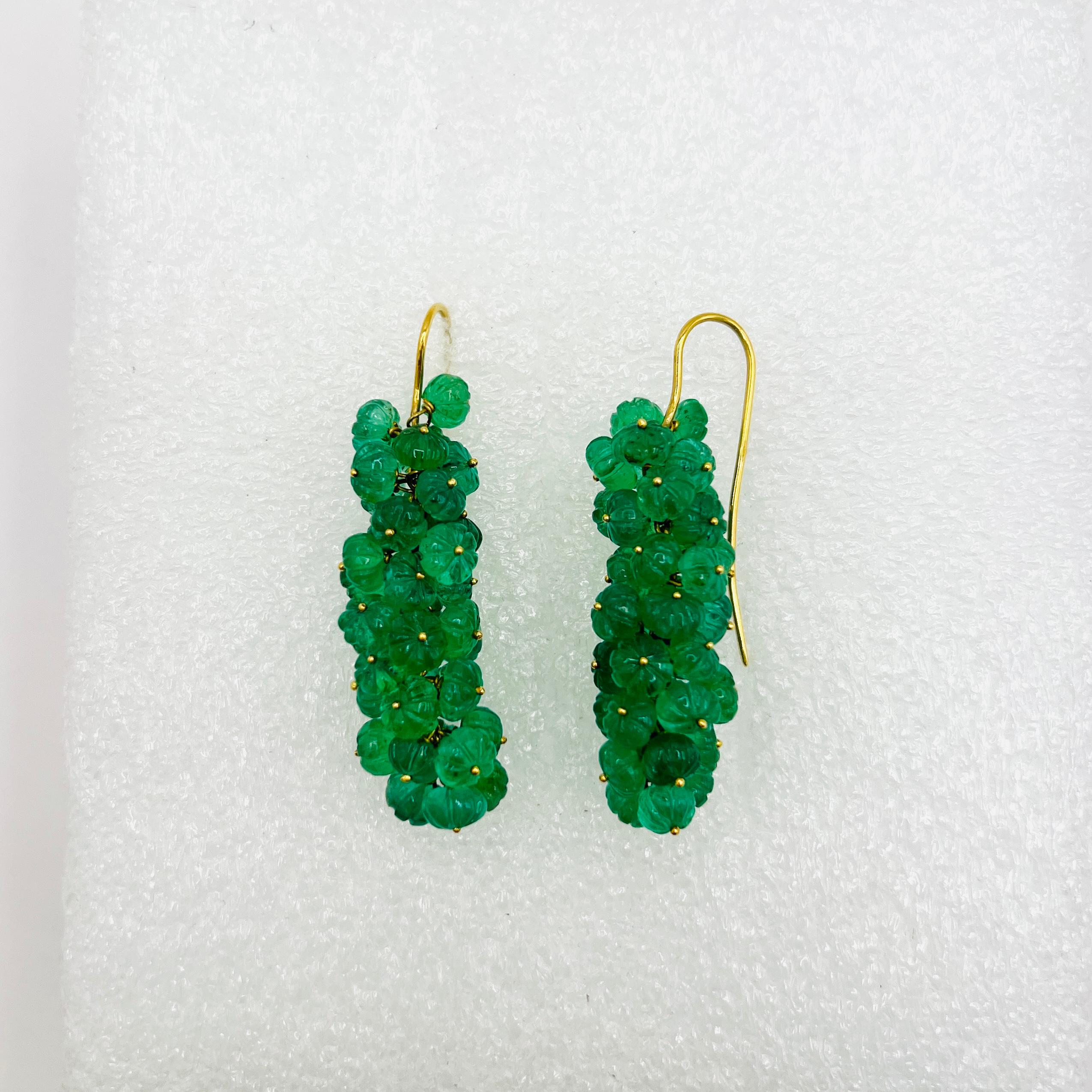 Women's or Men's Carved Emerald Dangle Earrings in 18K Yellow Gold For Sale