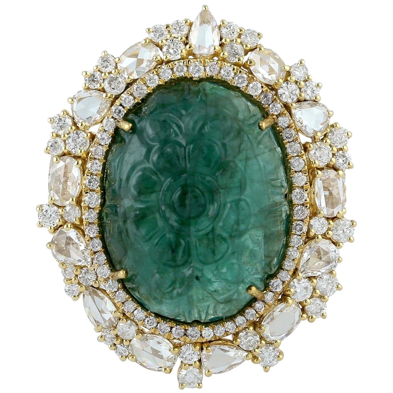 Carved Emerald Diamond 18 Karat Gold Cocktail Ring For Sale